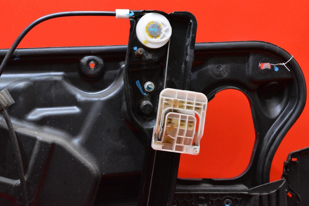 window regulator left front 962581-100 05026597AA DODGE JOURNEY 1 and JC 08-11