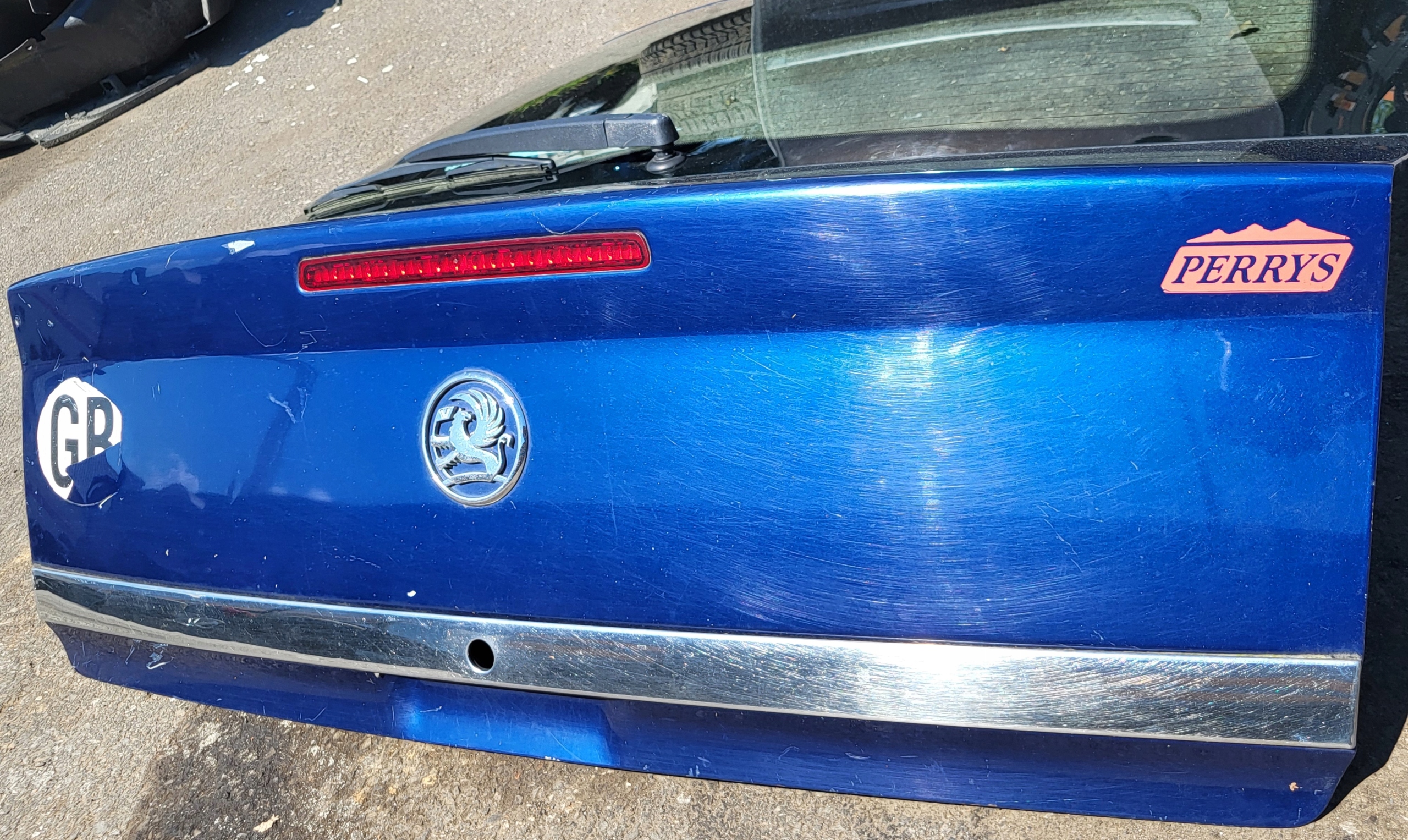 boot doors boot window light STOP mini motor VAUXHALL OPEL CECTRA C