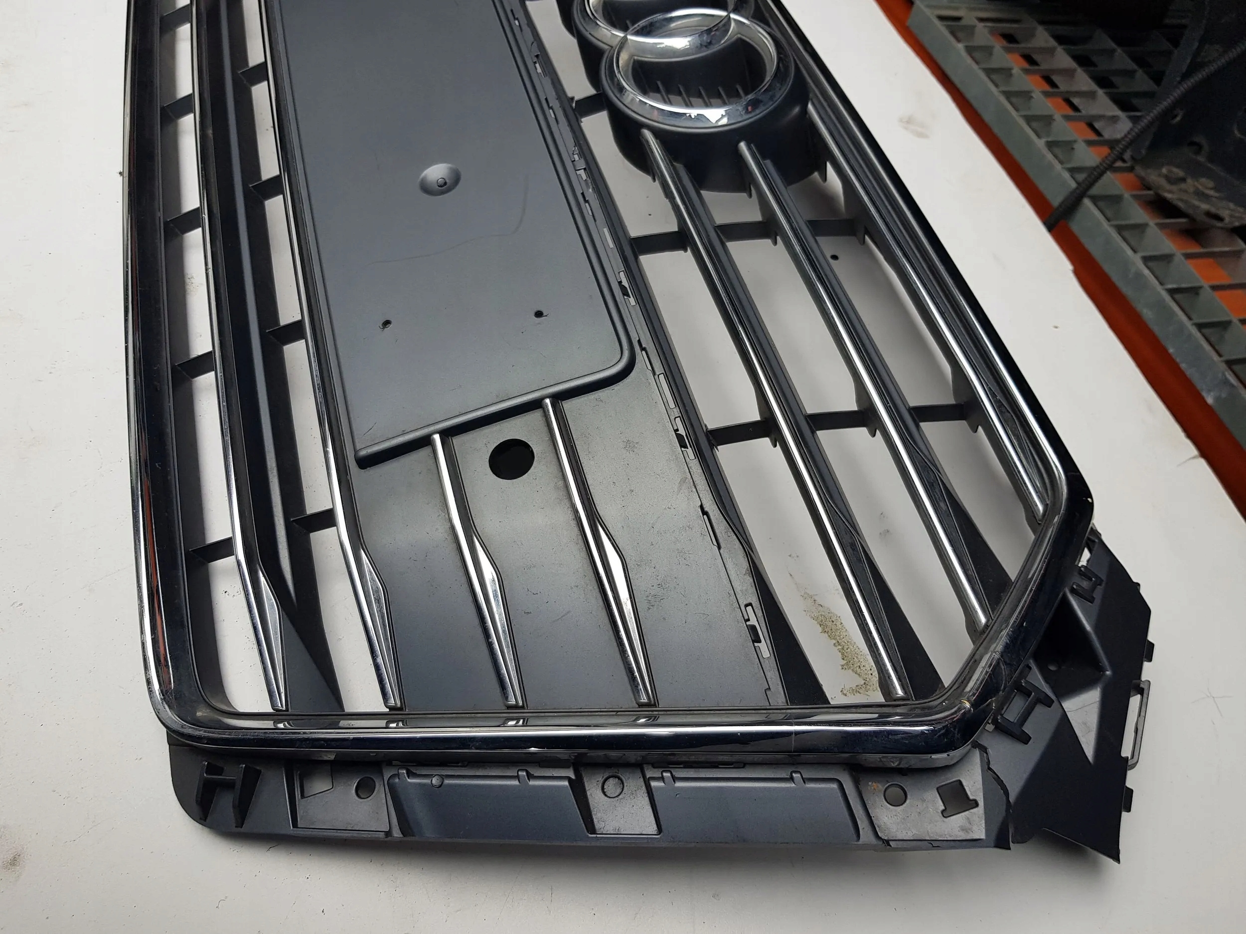 Audi A4 8W0 Kühlergrill FRONTGRILL Kühlergitter 8W0853651AB - Thumbnail 8
