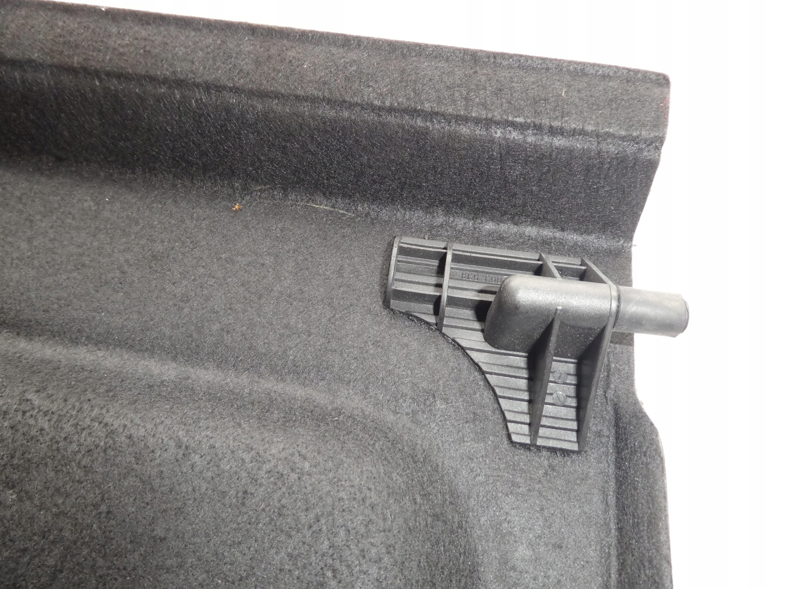 VW GOLF VI HATCHBACK 5 door 1K6867769 plato boot