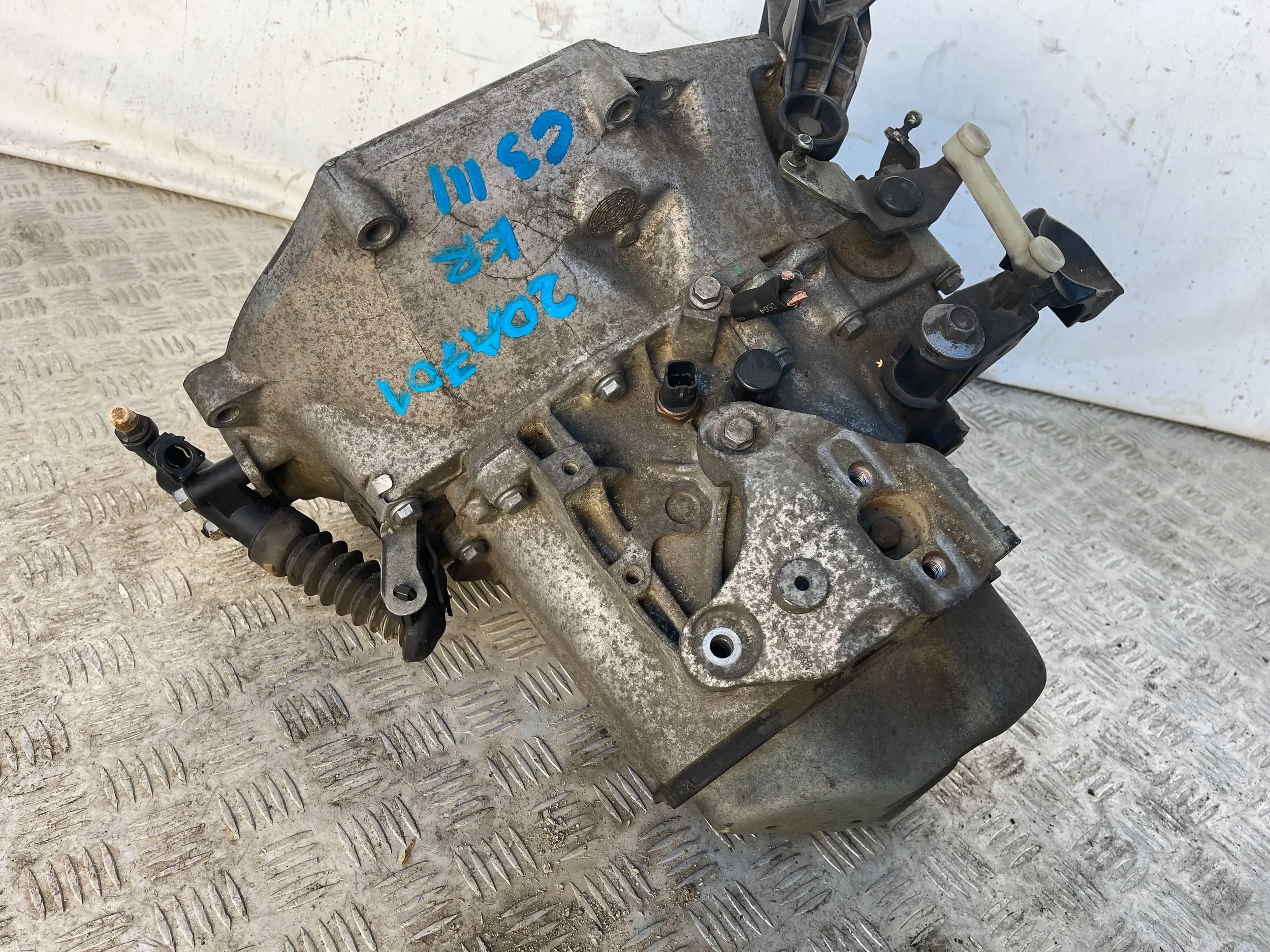 CAMBIO CITROEN C3 C-3 III 3 16- 1.2 VTI 20A701