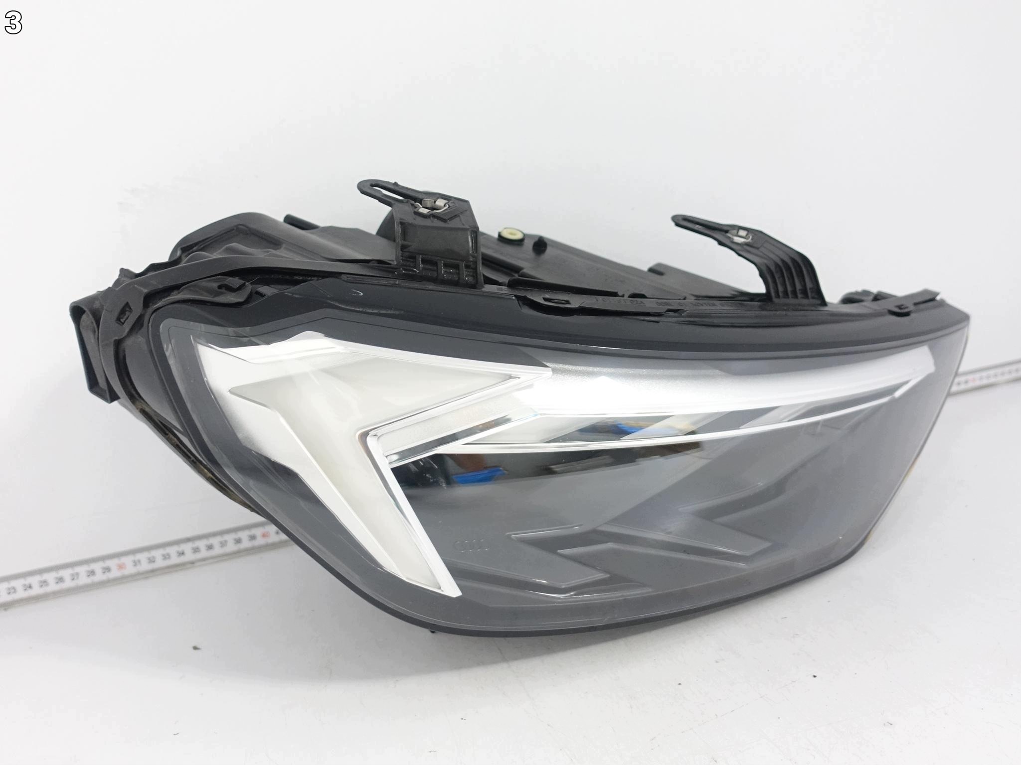 AUDI A1 2 (II GENERACJA) 82A GB 18-26 light FULL LED right front EUROPA