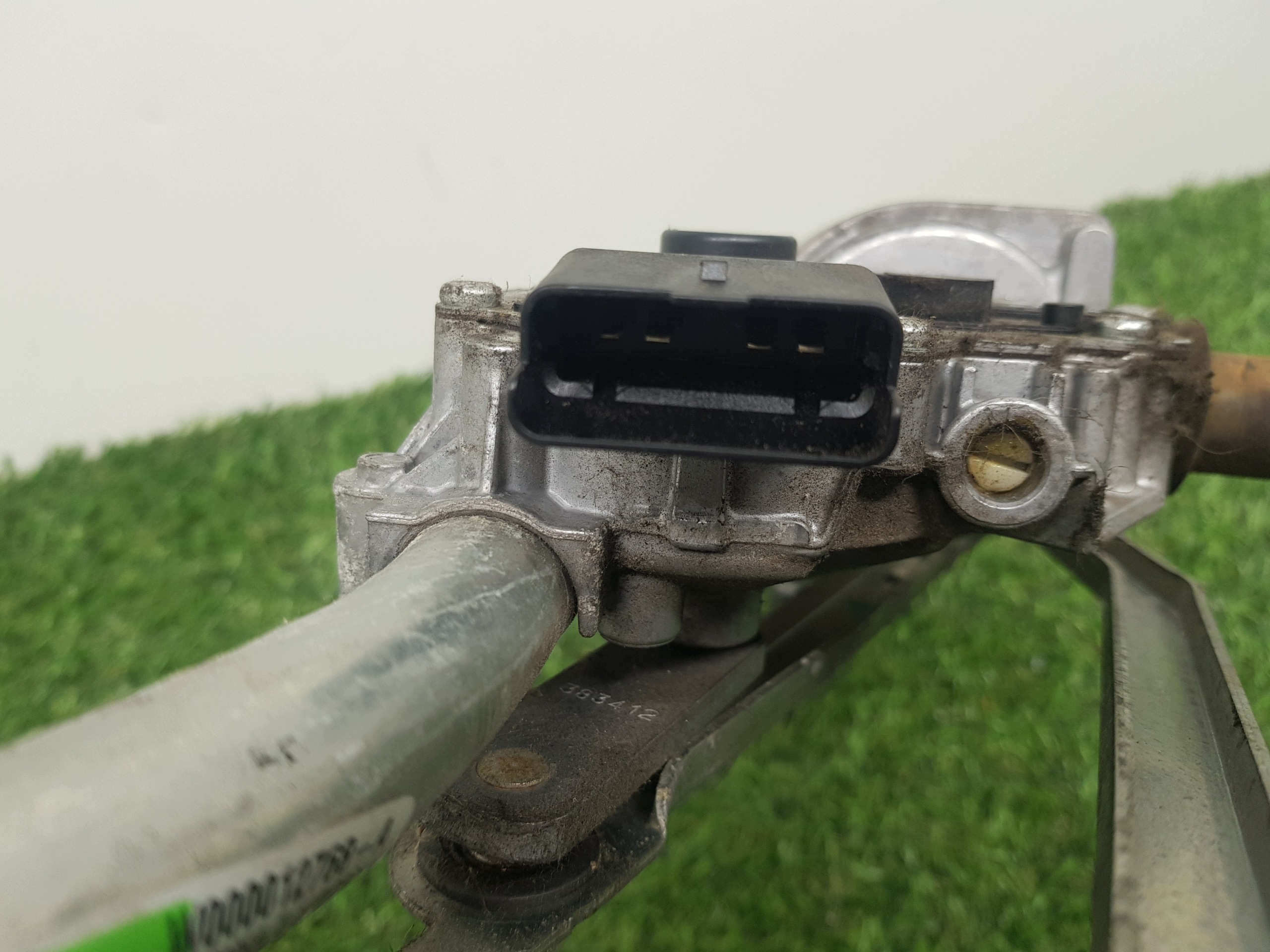 wiper mechanism front RENAULT LAGUNA 3 288003799R