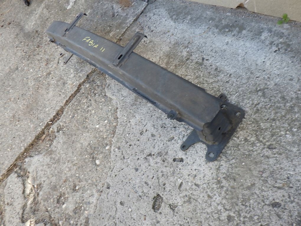 SKODA FABIA 2 II ROOMSTER 07- bumper support front