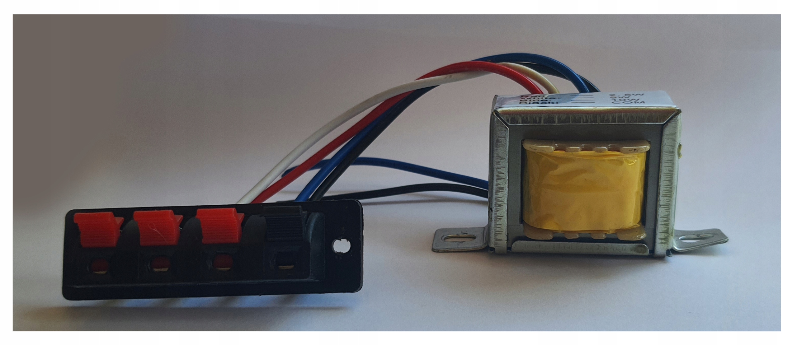 TRANSFORMATOR GŁOŚNIKOWY 110V LUB 70V RADIOWĘZŁOWY Symbol 25t