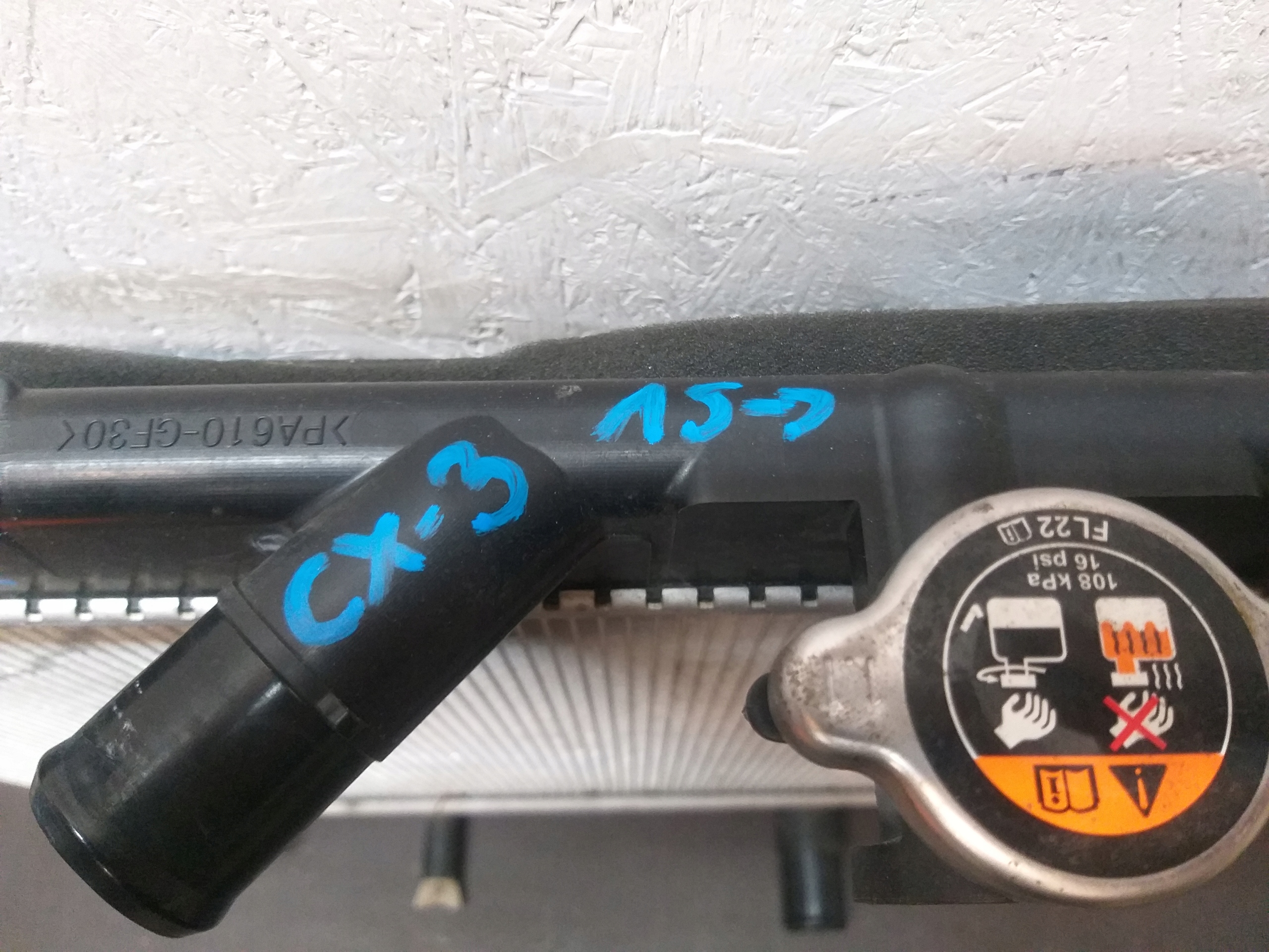 water cooler MAZDA CX3 15- CX-3 223000-4922
