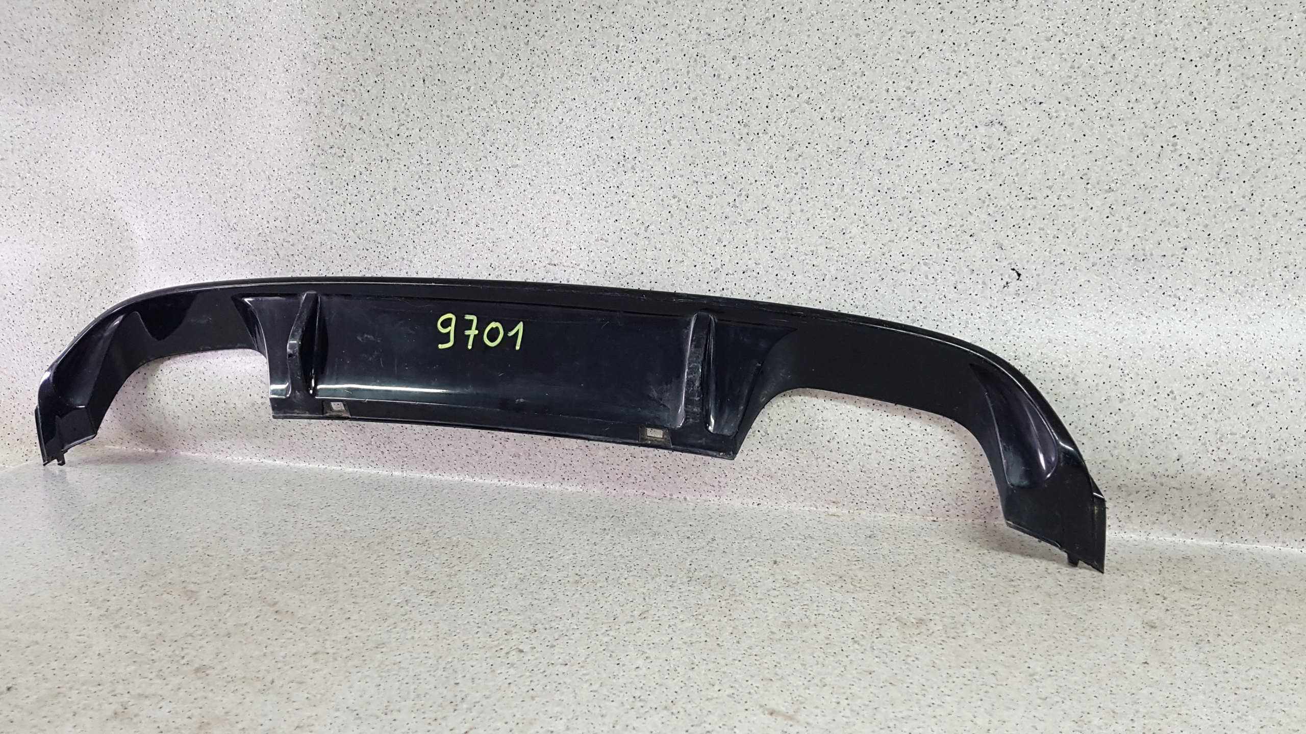 VW GOLF VII 7 R-LINE accessories rear part SPOILER 9701