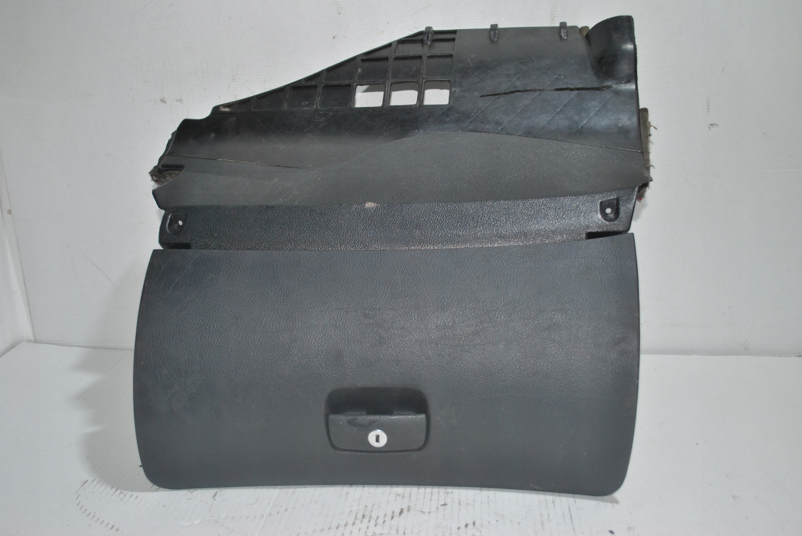 1841915016 - ПЕРЕДНІЙ ПАСАЖИРСЬКИЙ ВІДСІК SKODA SUPER B