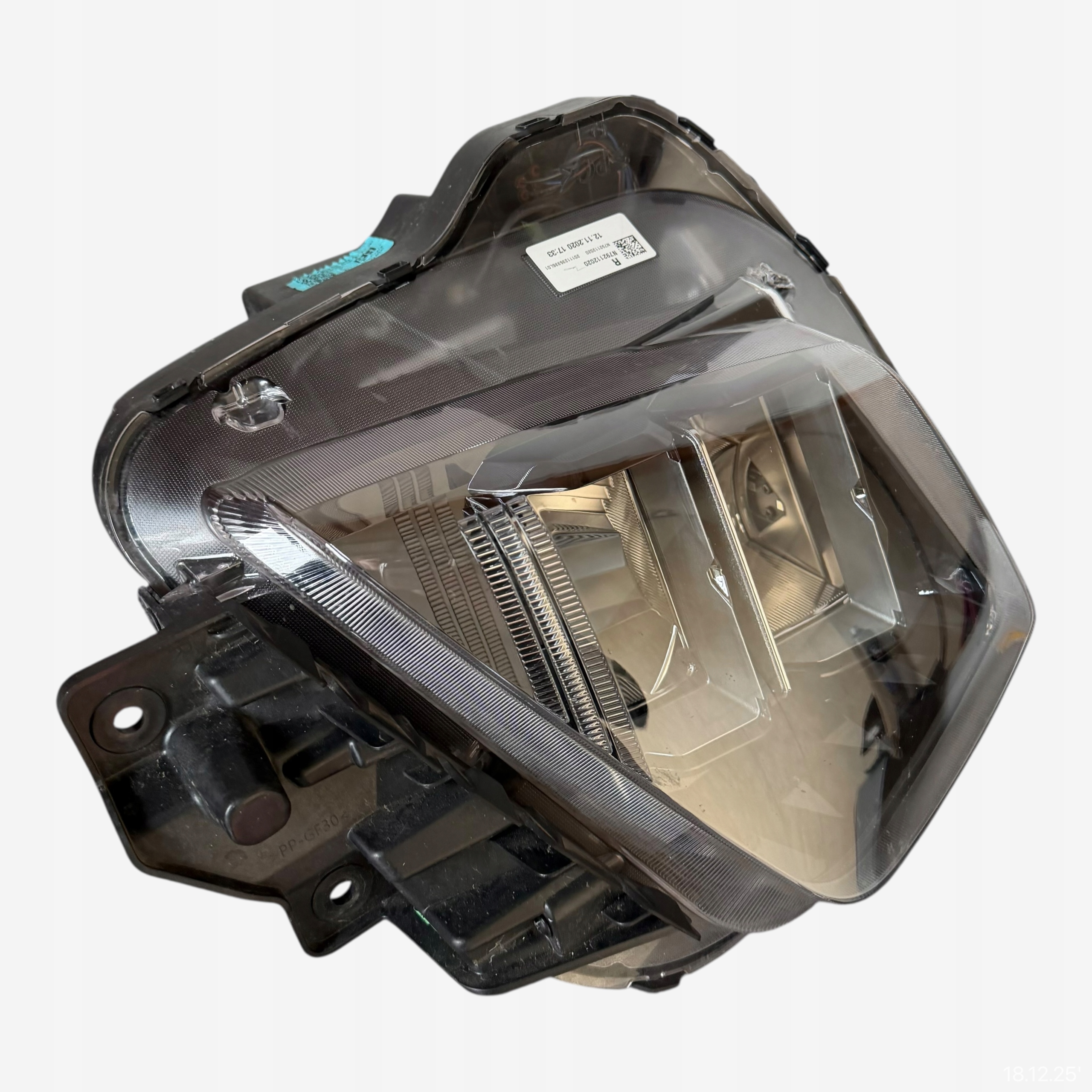 light front right HYUNDAI TUCSON IV 2023 ROK 92102N7100