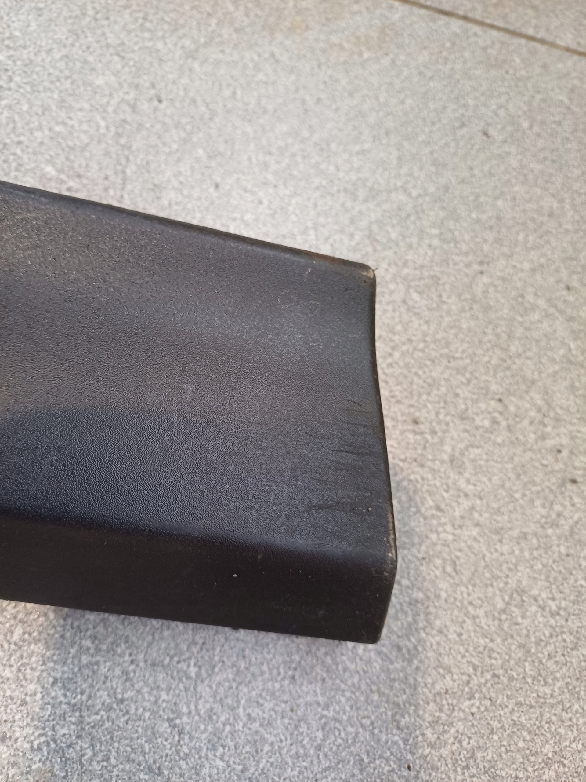 moulding door left front front KIA X CEED 87721-J7CA0