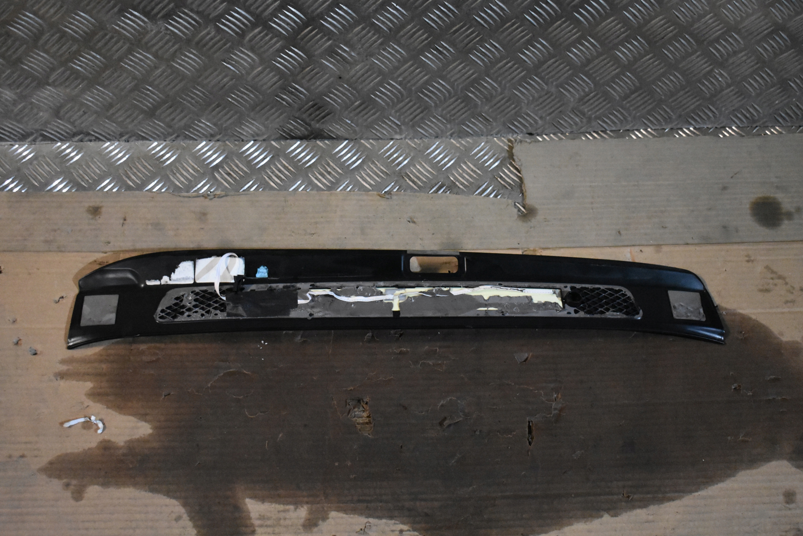 moulding cap of the threshold LED left PORSCHE 991 CARRERA 1