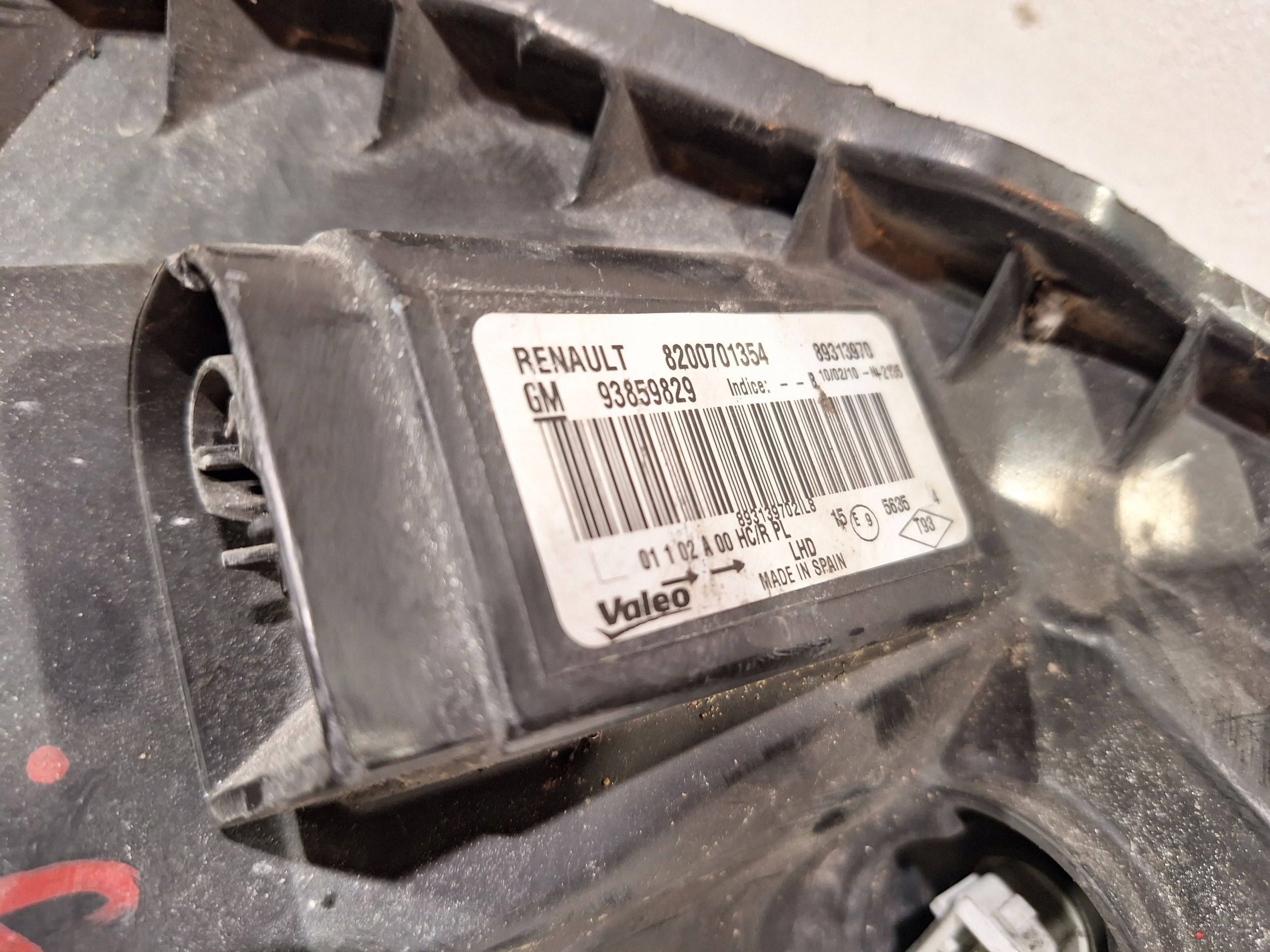 light front left 8200701354 RENAULT TRAFIC II VIVARO A 06
