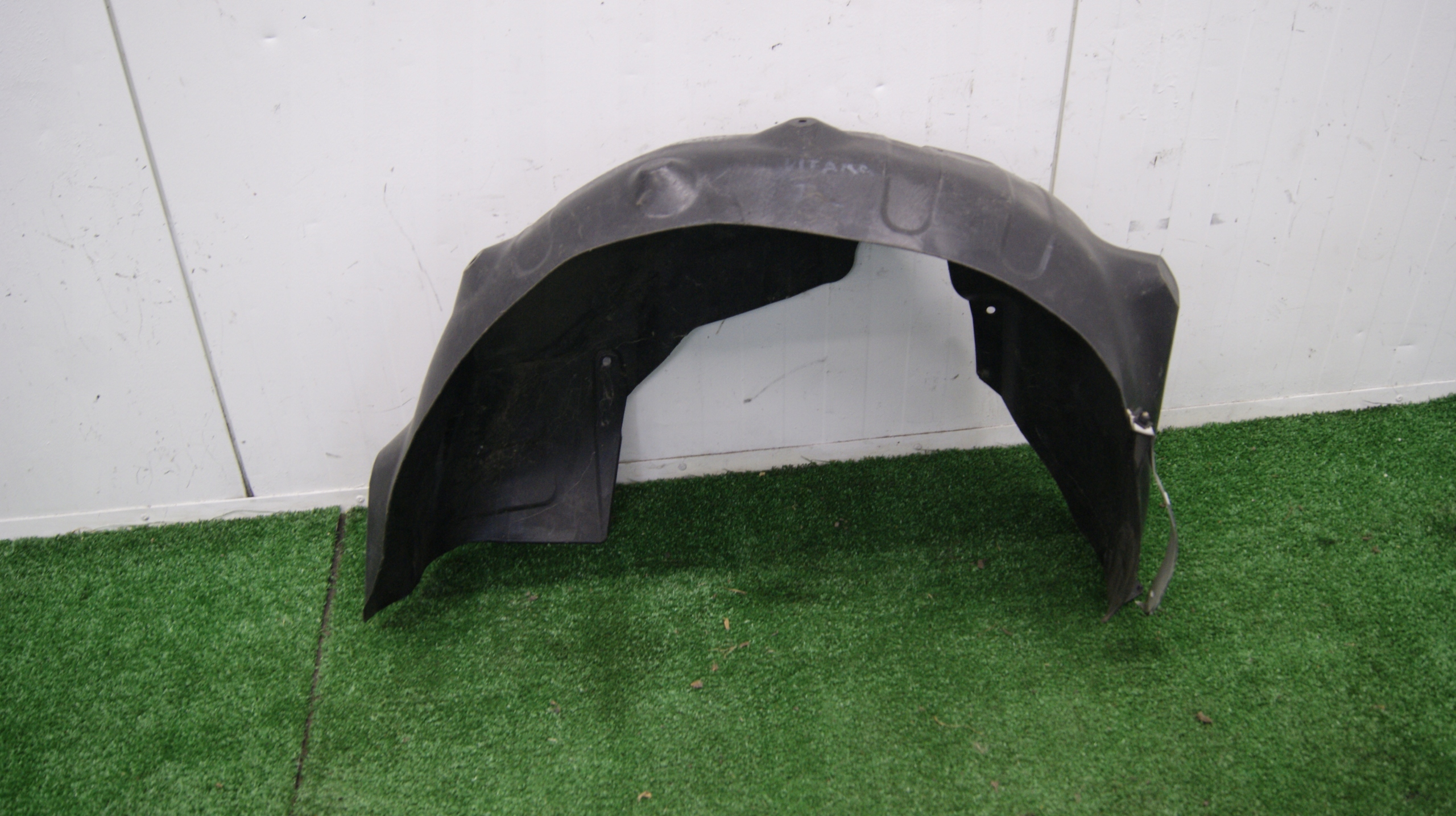 mudguard left rear. SUZUKI GRAND VITARA II 75531-65J00