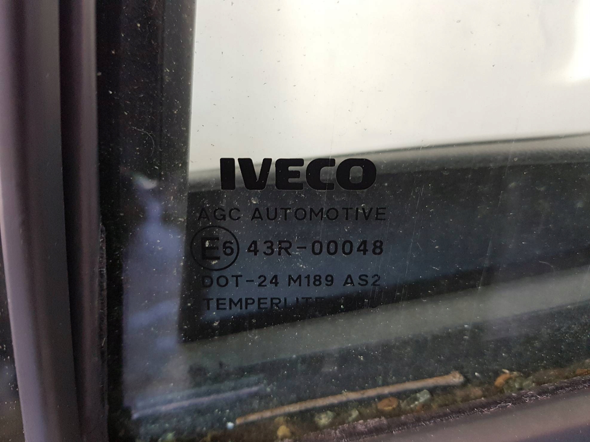 door left front IVECO DAILY 35S12