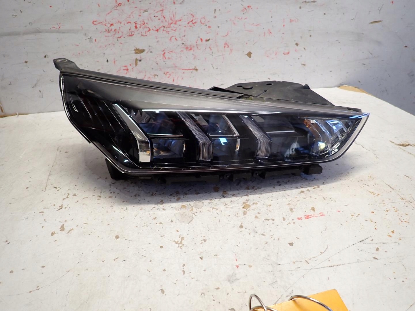 light front front right HYUNDAI IONIQ LIFT 2019- FULL LED 92102-G2