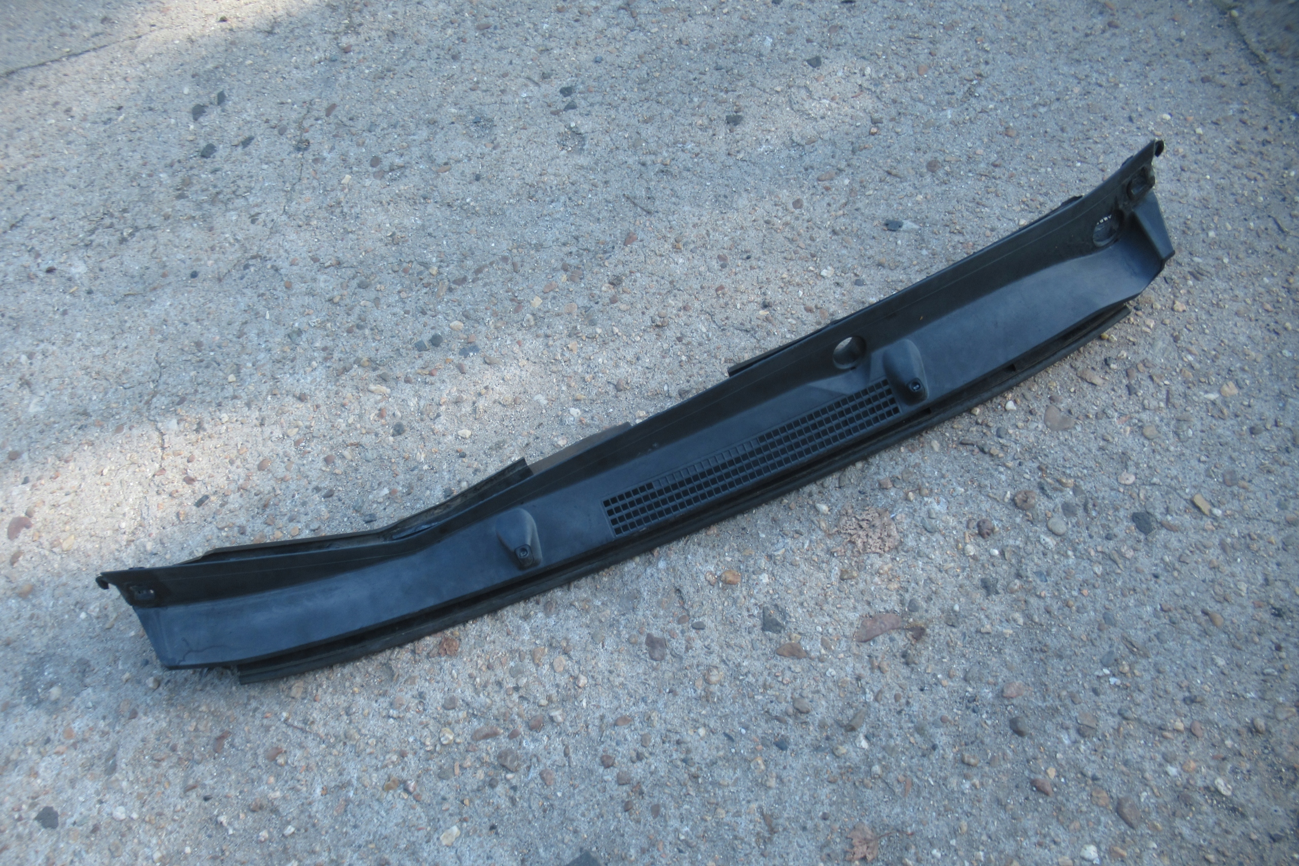 SUBARU XV 12R torpedo plastic