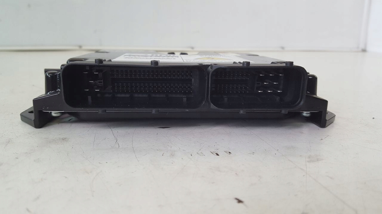 control unit computer of the engine Mazda 5 2,0 CITD