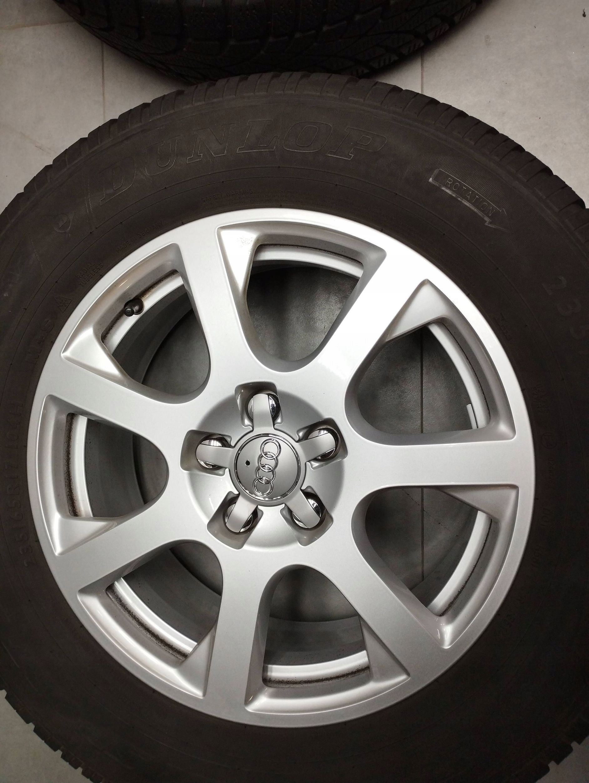 Audi Q5 8R wheels disc 17 8R0601025E ET37 235/65