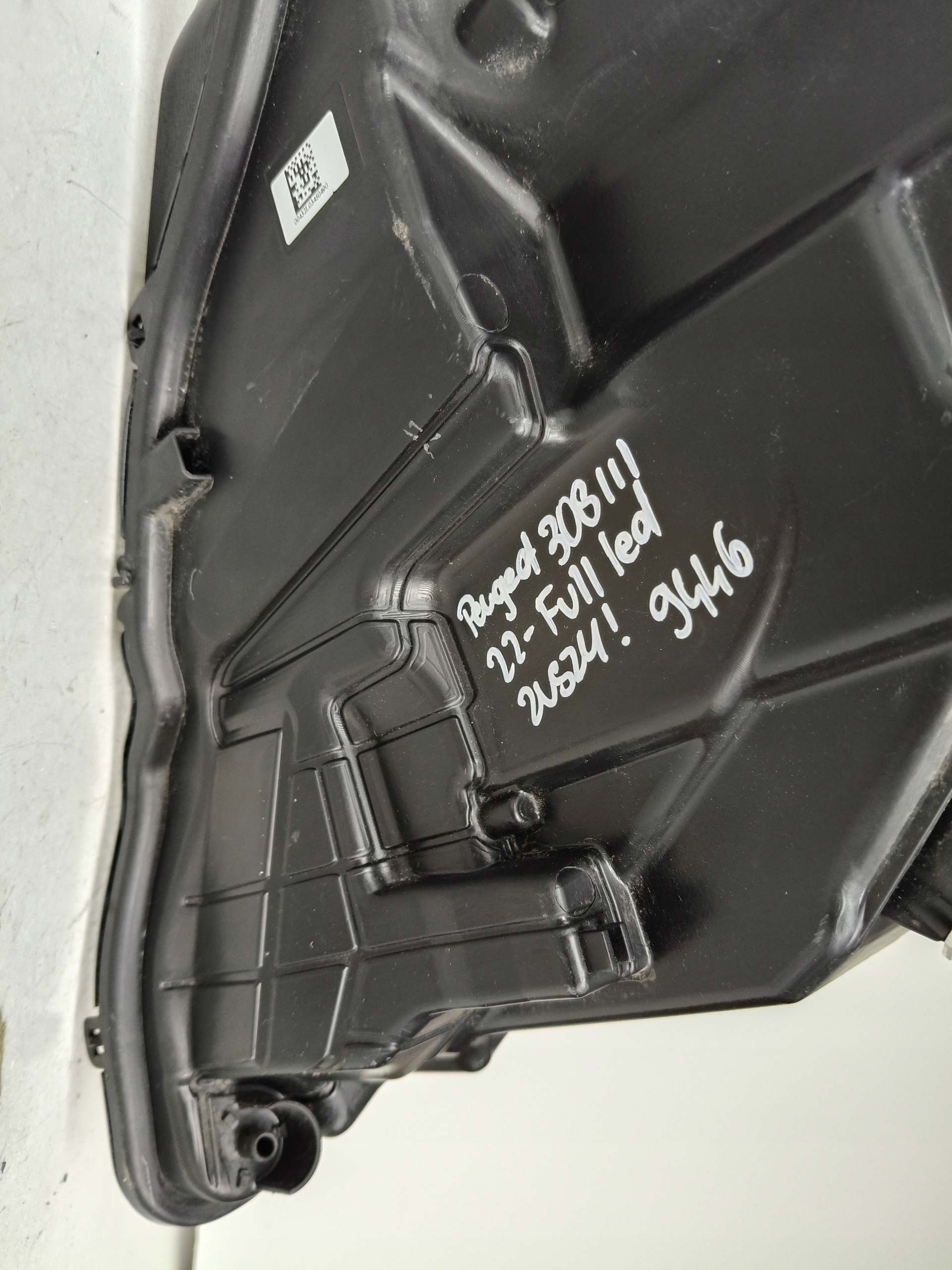 light left REFLEKTOR PEUGEOT 308 III 22- FULL LED
