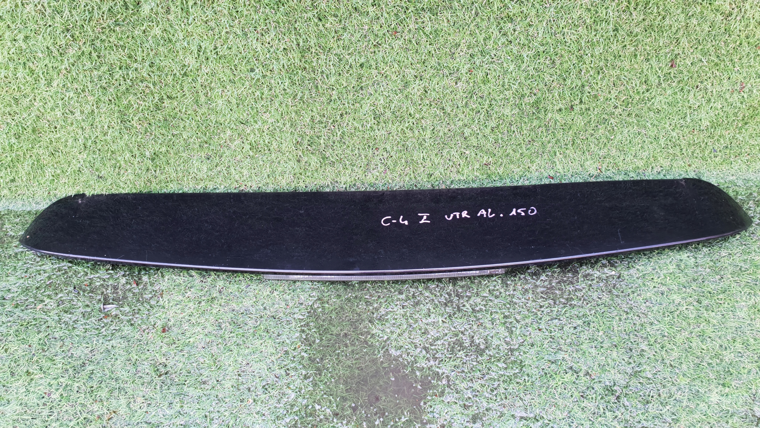 Спойлер задней двери CITROEN C4 и