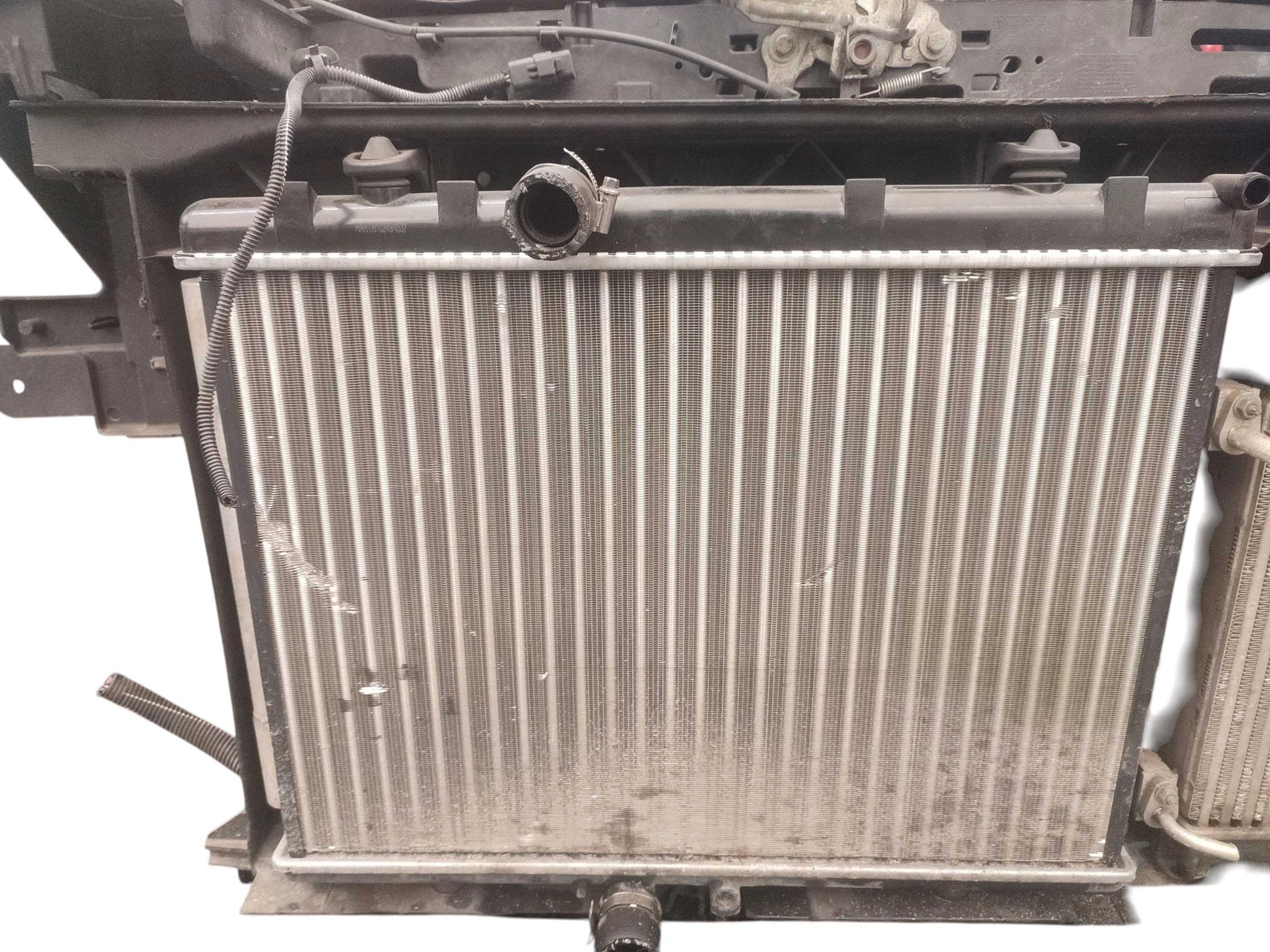 chladiče KOMPLET ventilátor vrtule PEUGEOT 5008 a 1.6 THP