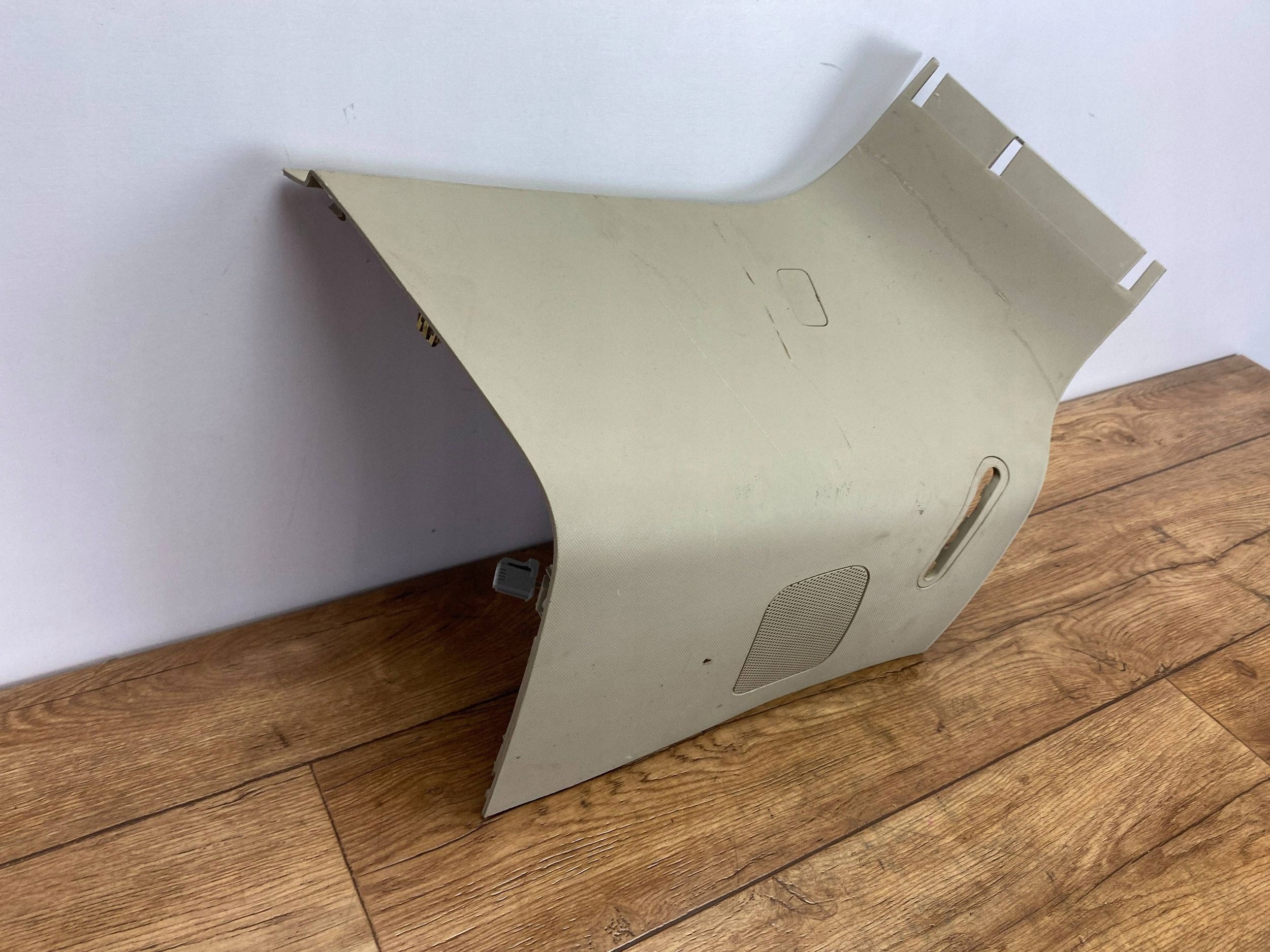 Blende Abdeckung slupka C Cadillac Escalade IV 2015+