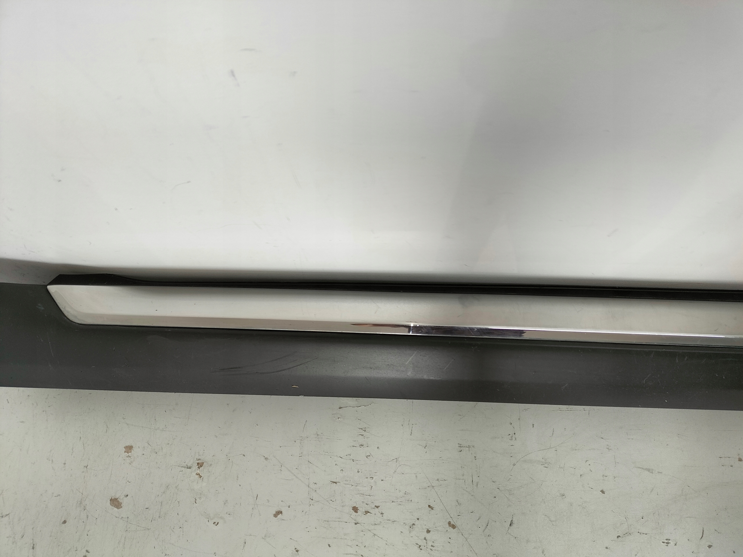 cap moulding threshold left CITROEN C-CROSSER 07