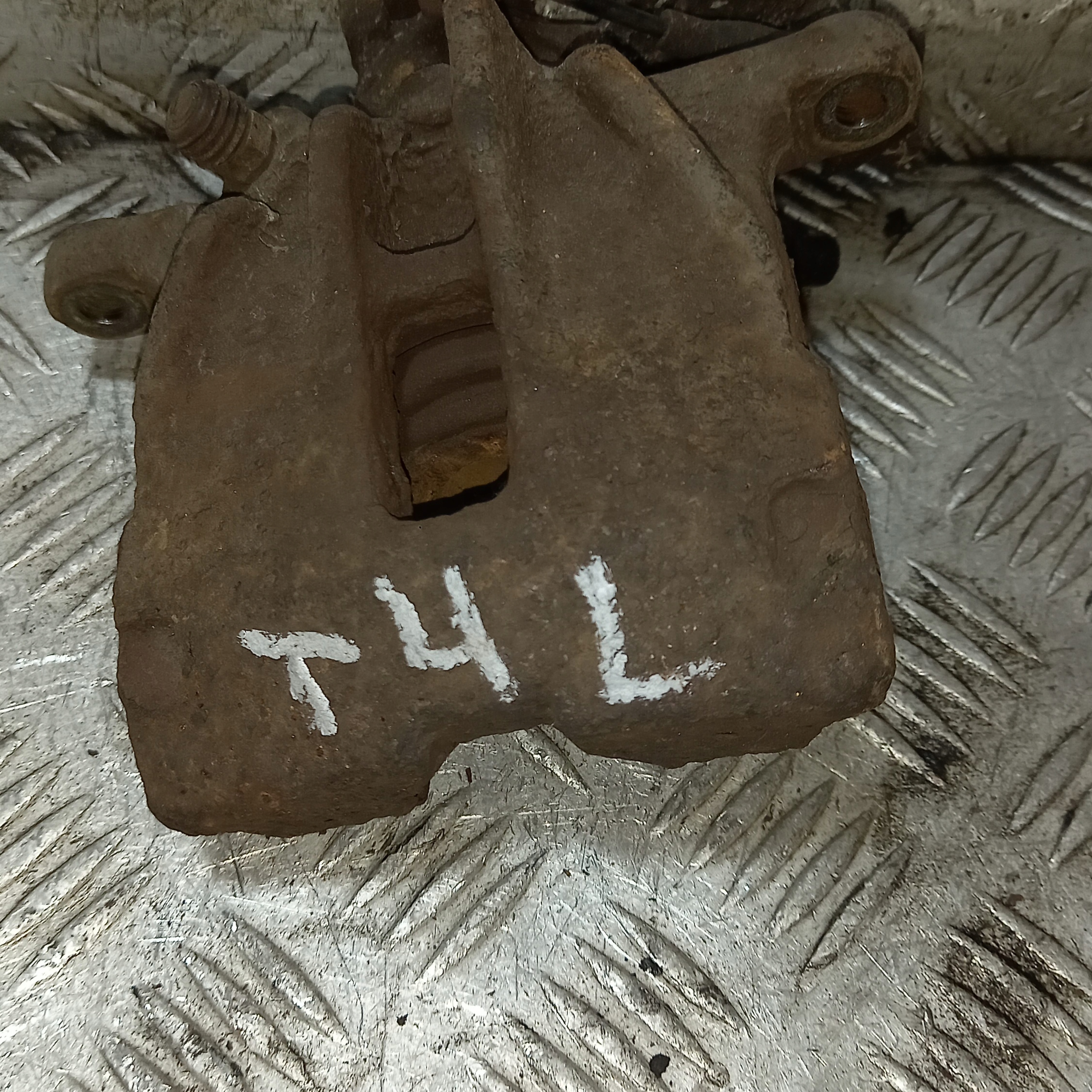caliper brake left rear part rear VOLKSWAGEN T4