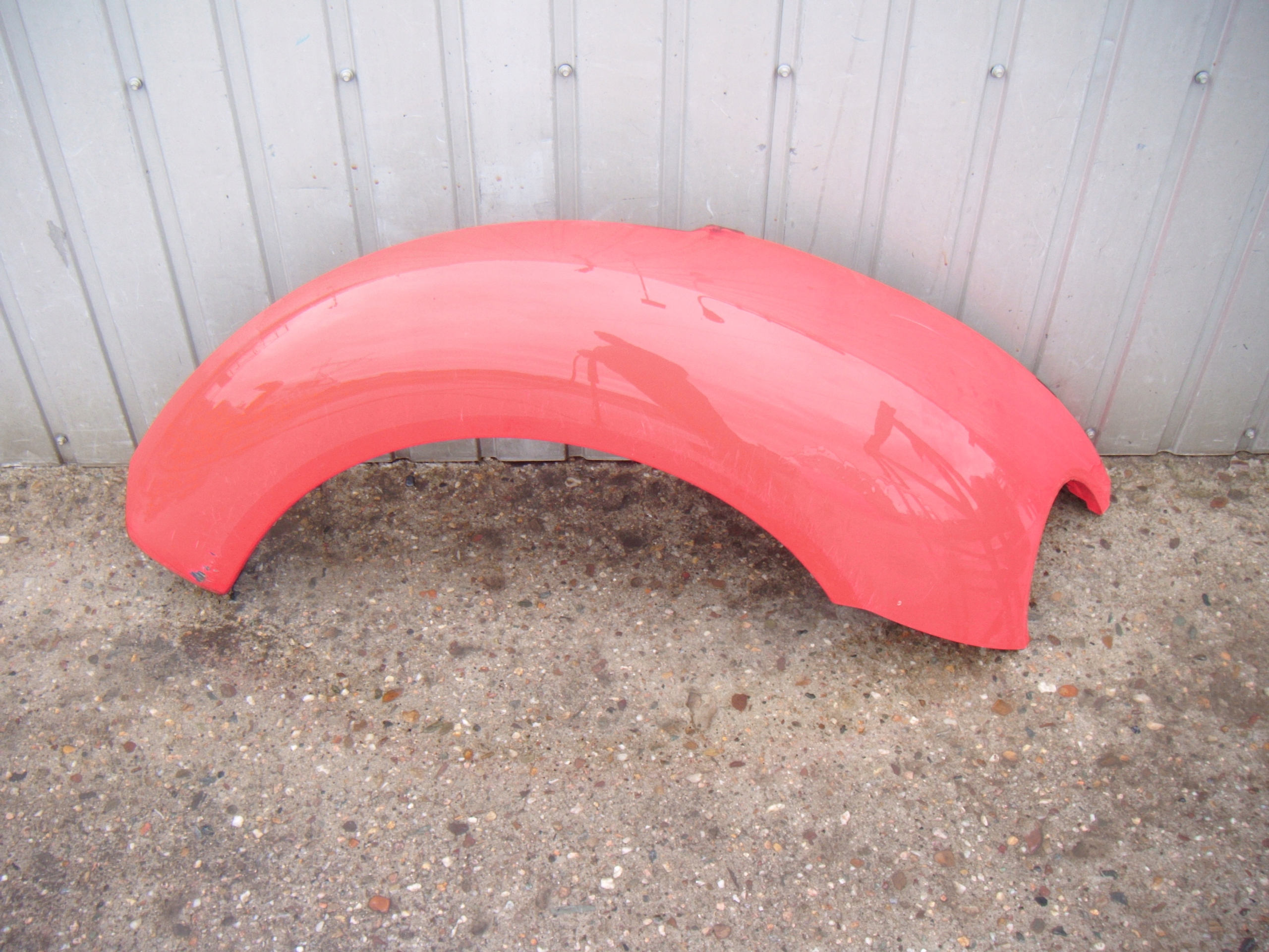 VW NEW BEETLE 1997 - 2010 2.0B BŁOTNIK PRAWY PRZÓD PRAWY PRZEDNI