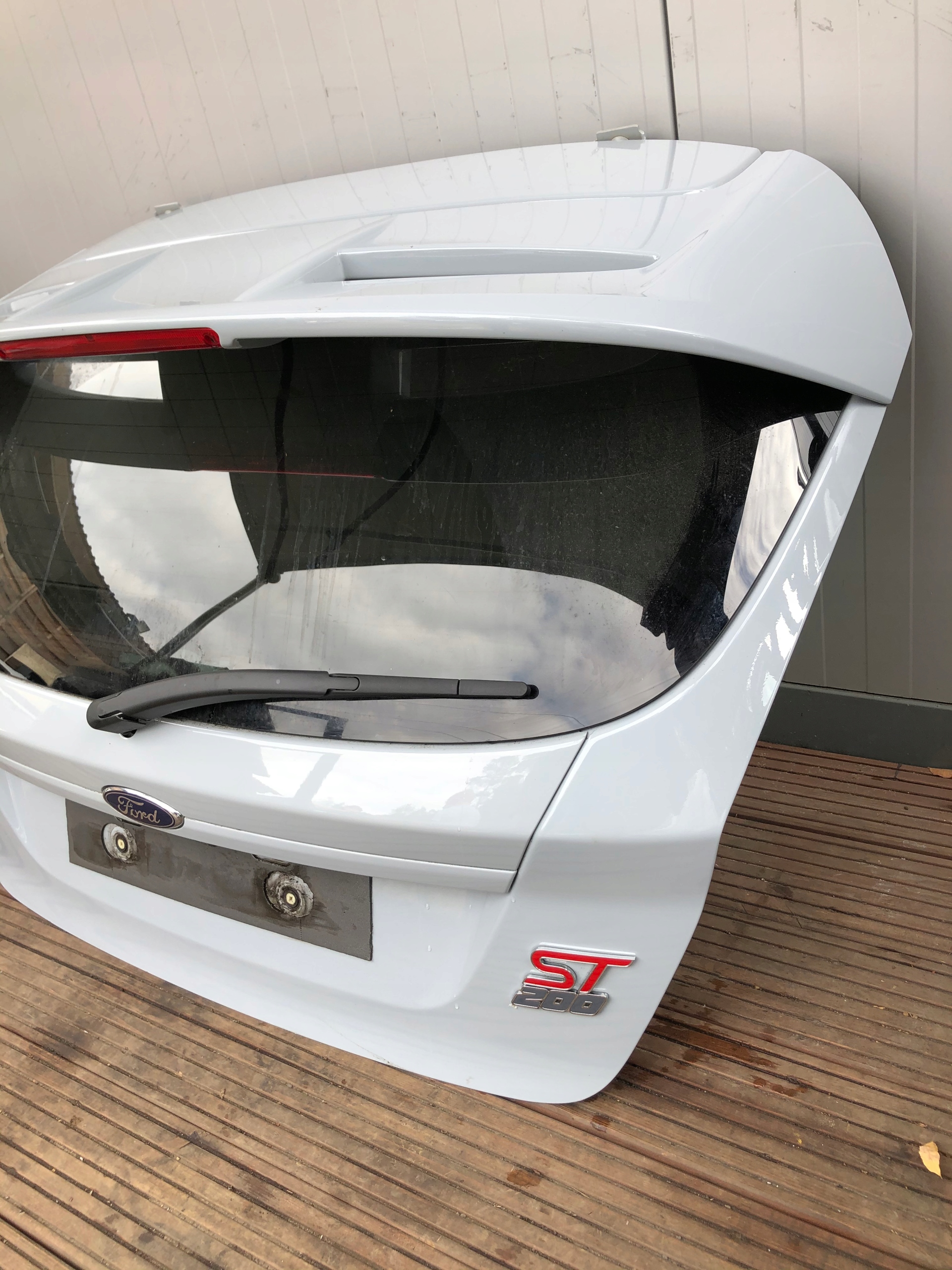 FIESTA MK7 ST LIFT KOMPLETNA KLAPA BAGAŻNIK KAMERA Jakość części (zgodnie z GVO) O - oryginał z logo producenta pojazdu (OE)