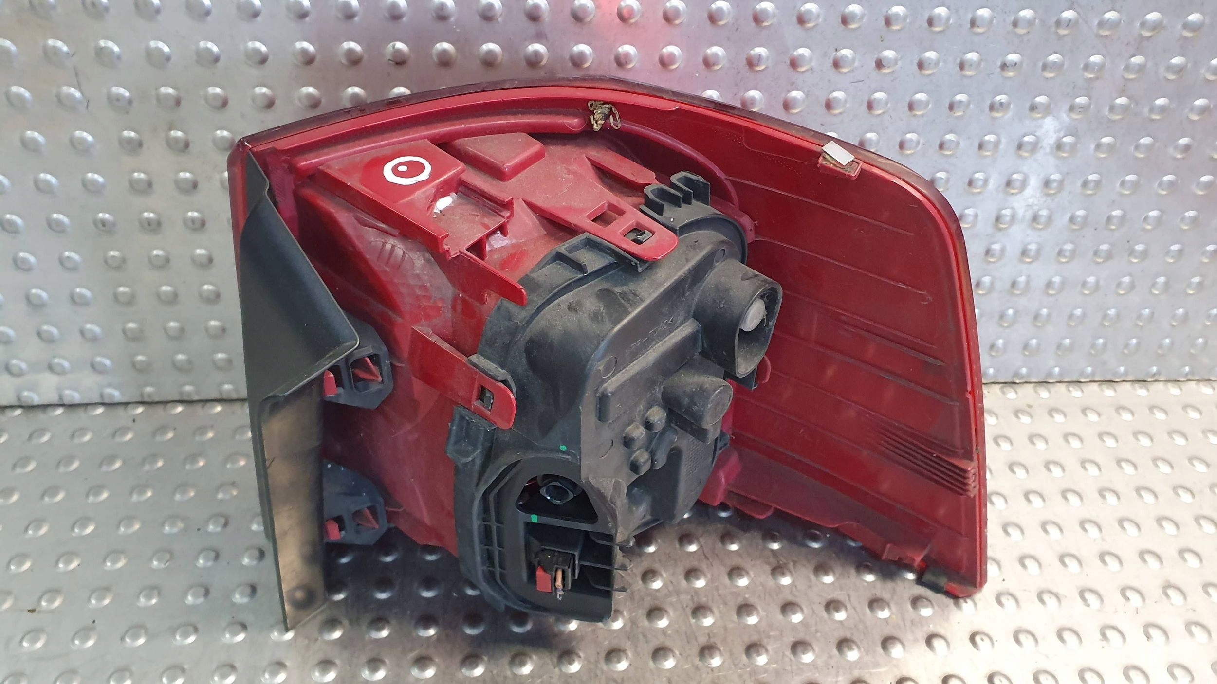 light rear part left VW SHARAN II 10- 7N0945095G