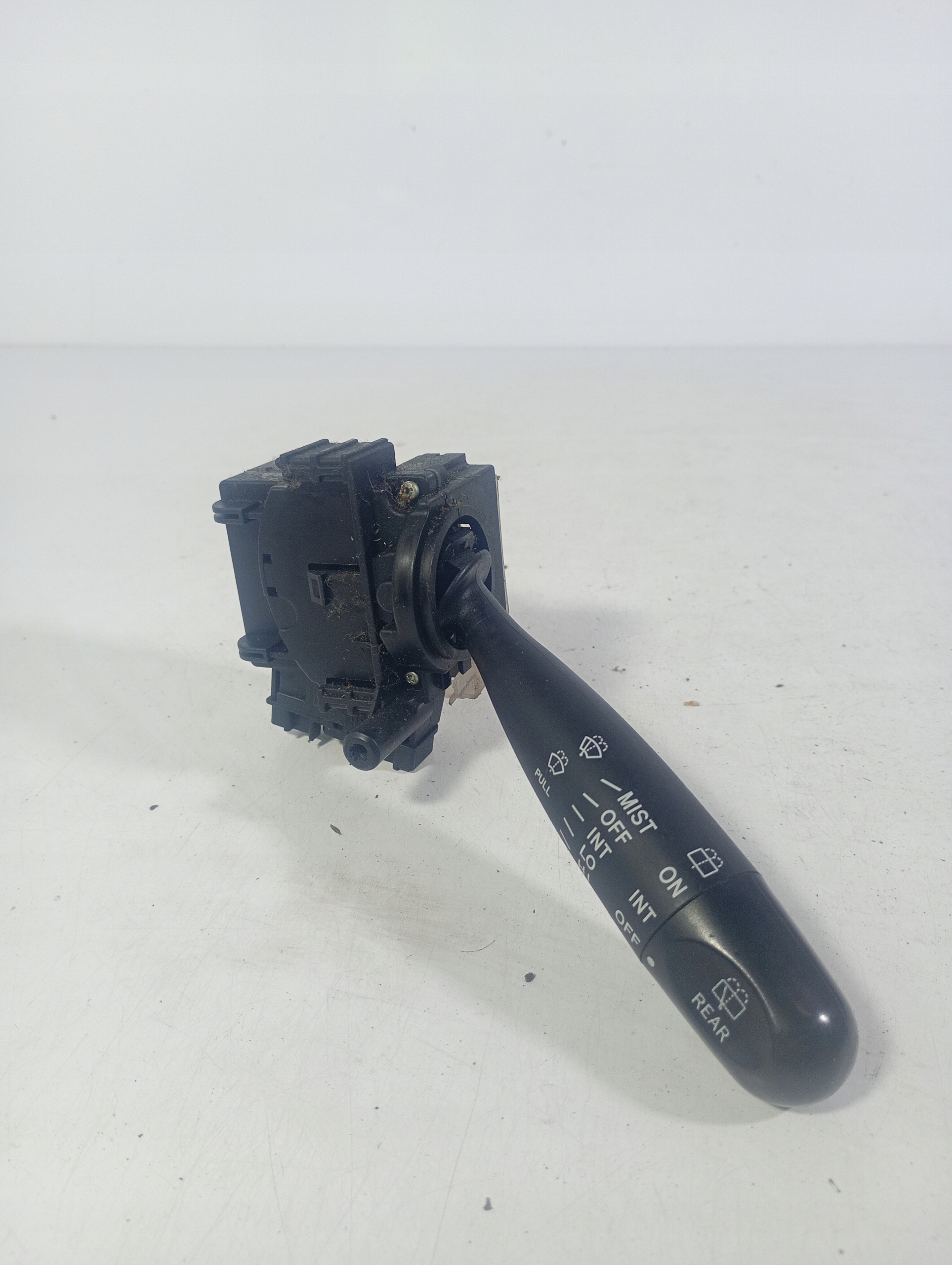 Daihatsu Sirion 2 II 04-10 switch switch stalk switch of wipers 173647