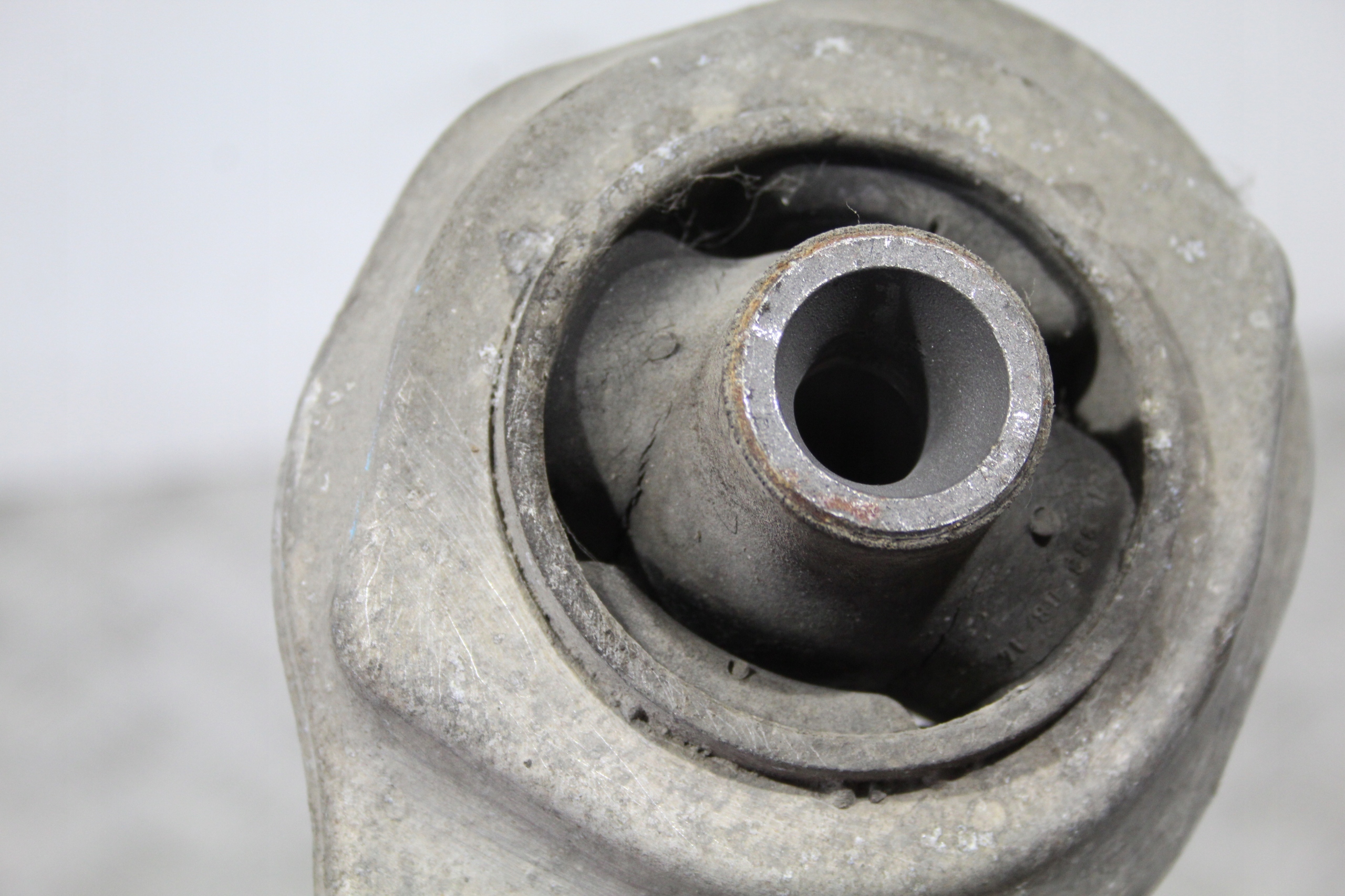 arm right front S-KLASA W221 A2213331805