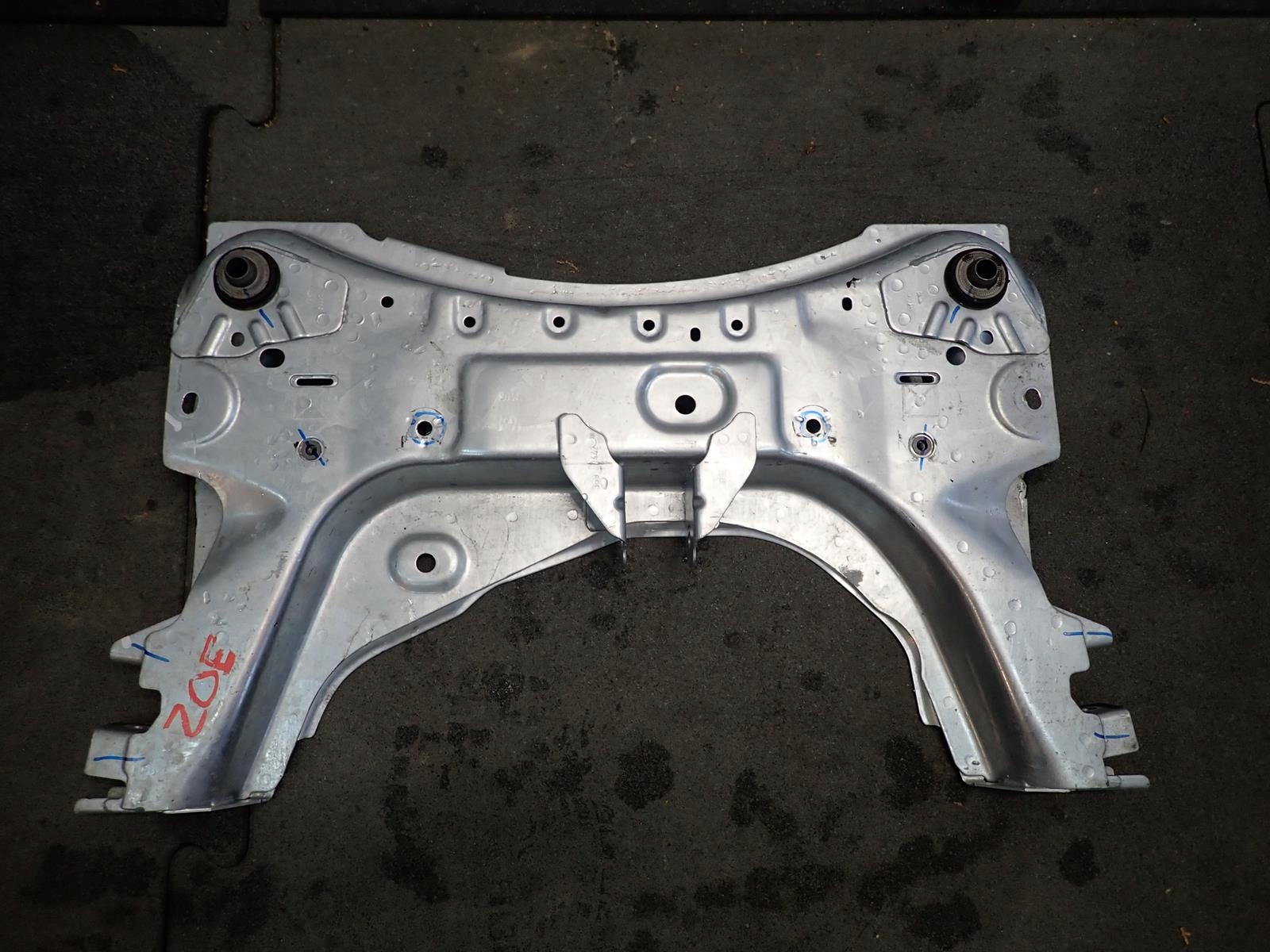 axle beam axle beam subframe RENAULT ZOE