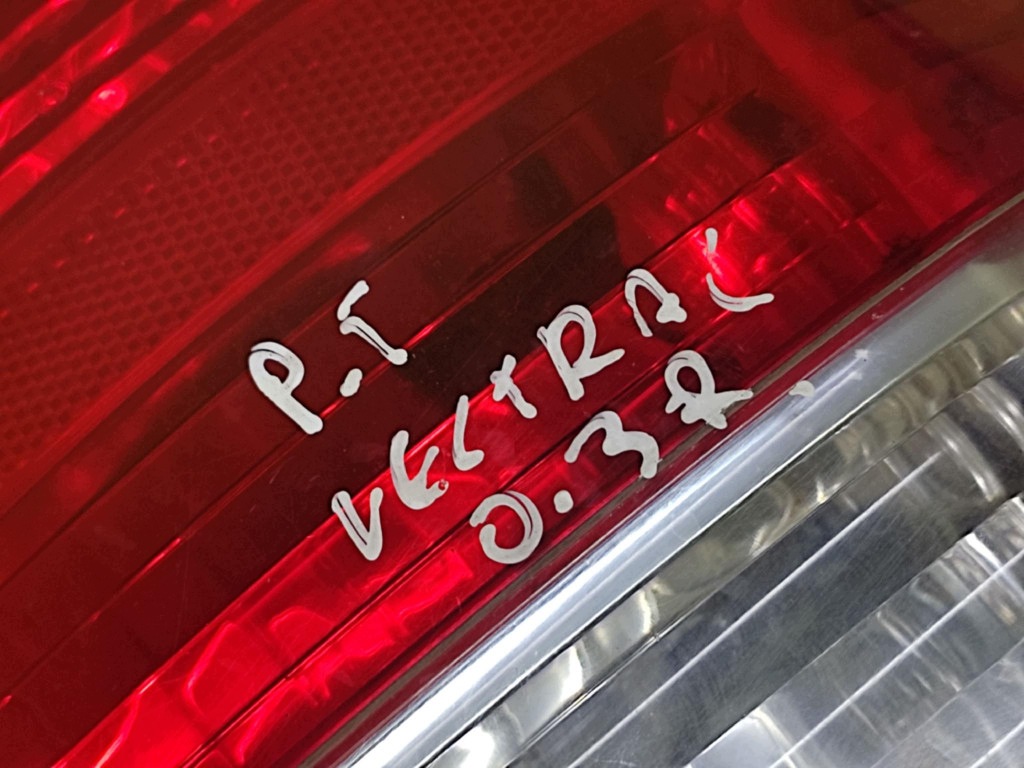 OPEL VECTRA C light right rear part 13130644