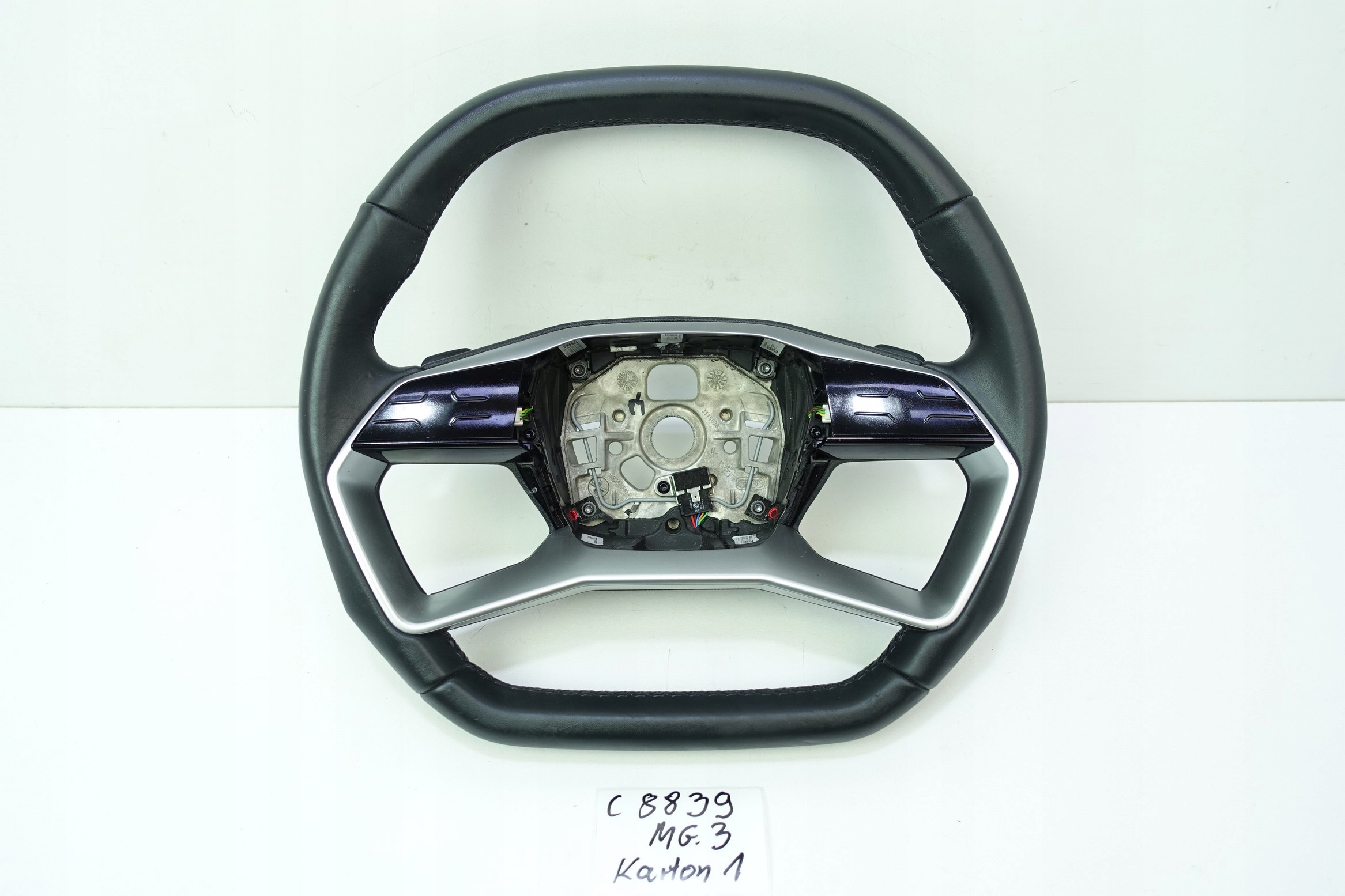 Volant AUDI Q5 E-TRON 85E 85E419091L