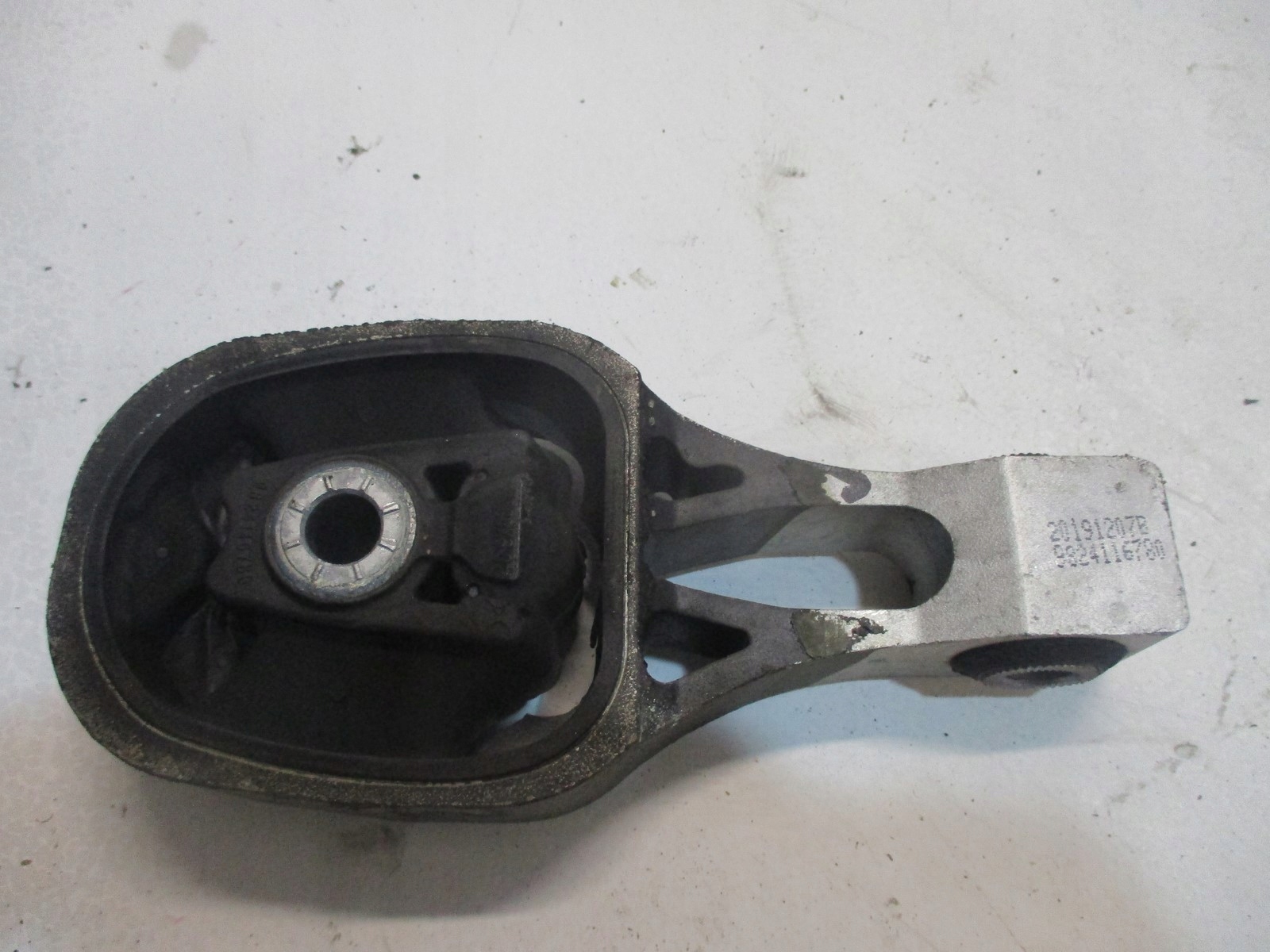 SUPPORT PEUGEOT 2008 II 1,5HDI