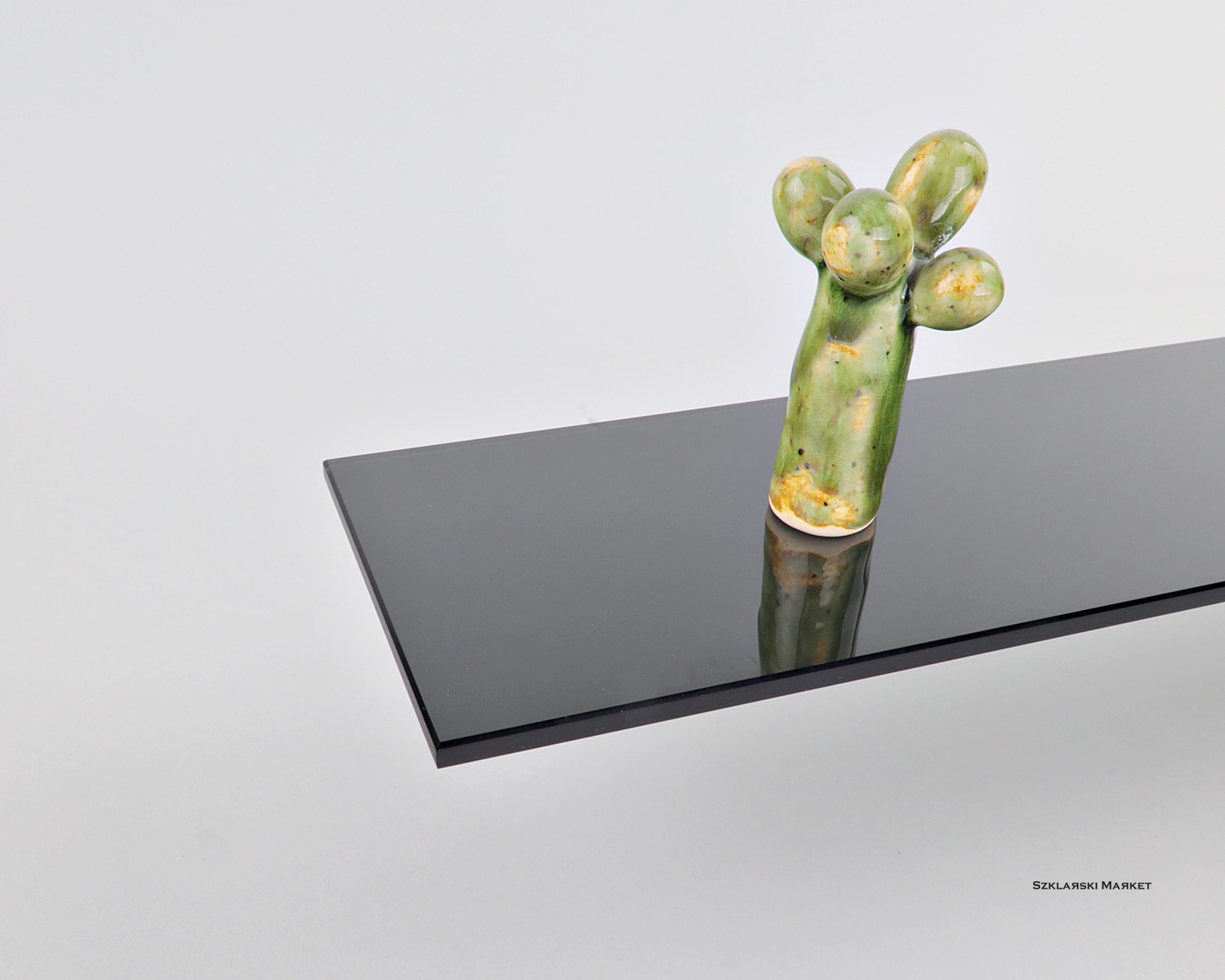 

Półka szklana czarna antisol 6 mm 15x70 cm