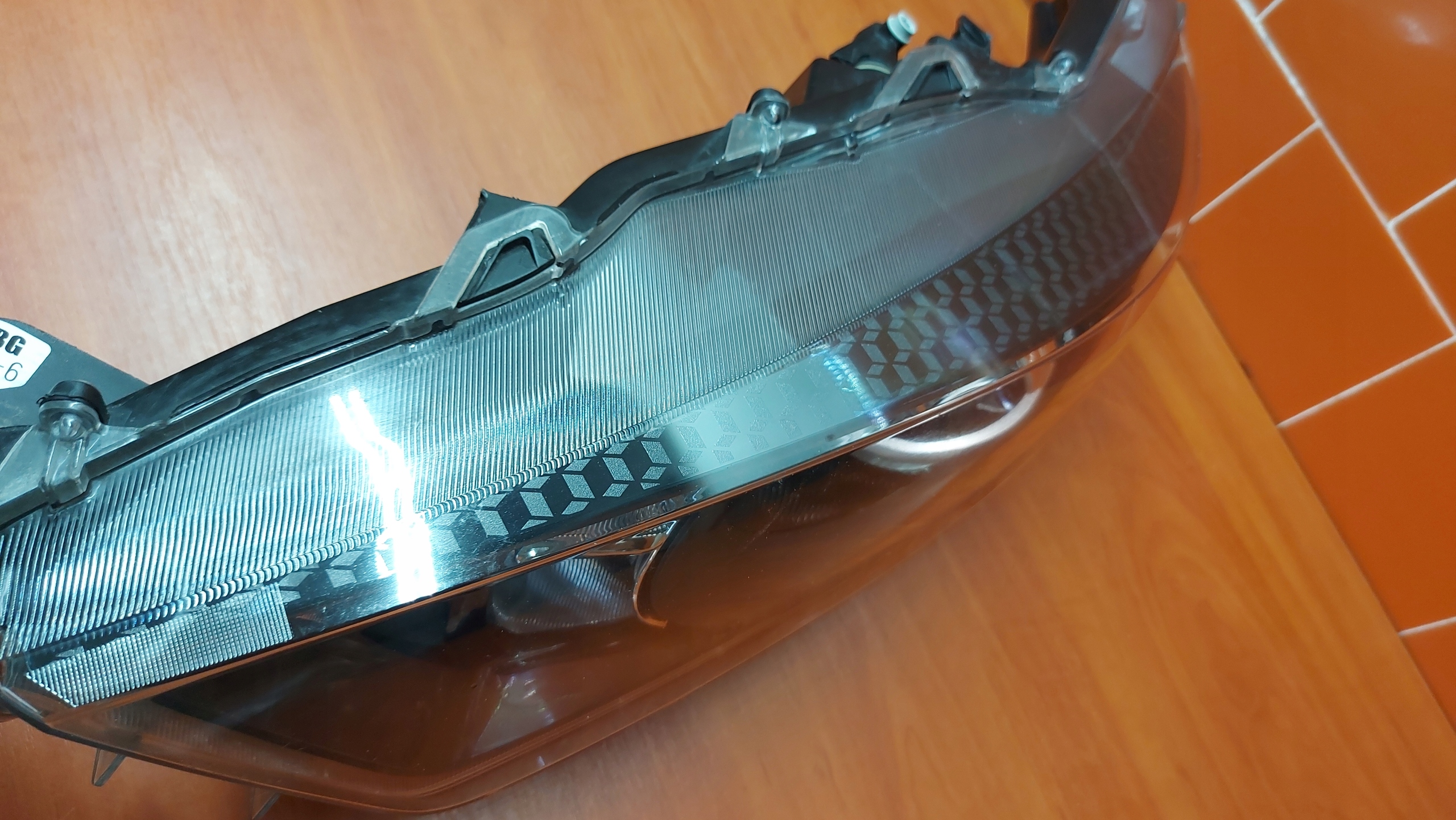 REFLEKTOR light left left front front TOYOTA YARIS IV 20