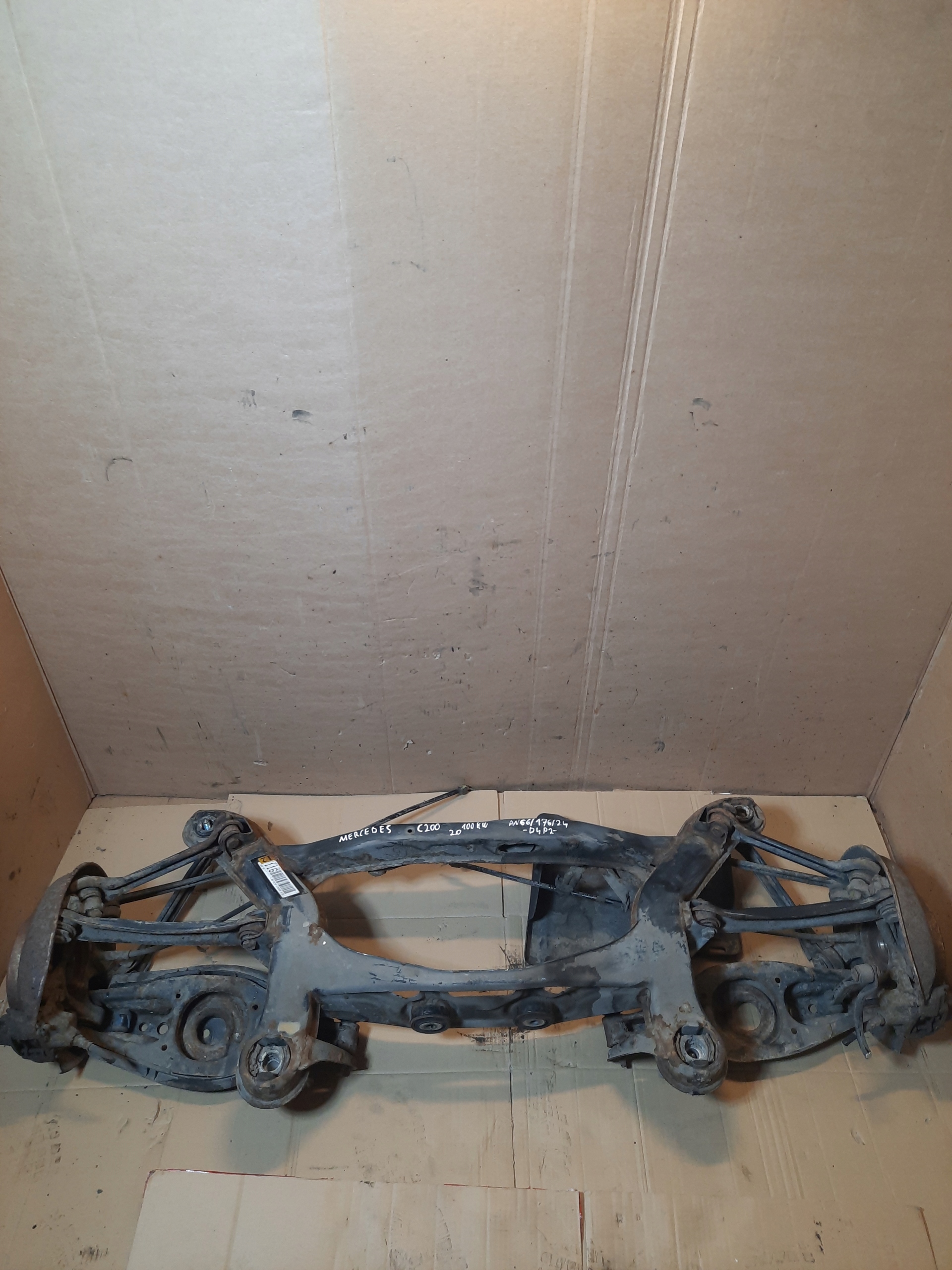 Suspension Pont arrière Arrière Complets MERCEDES C200