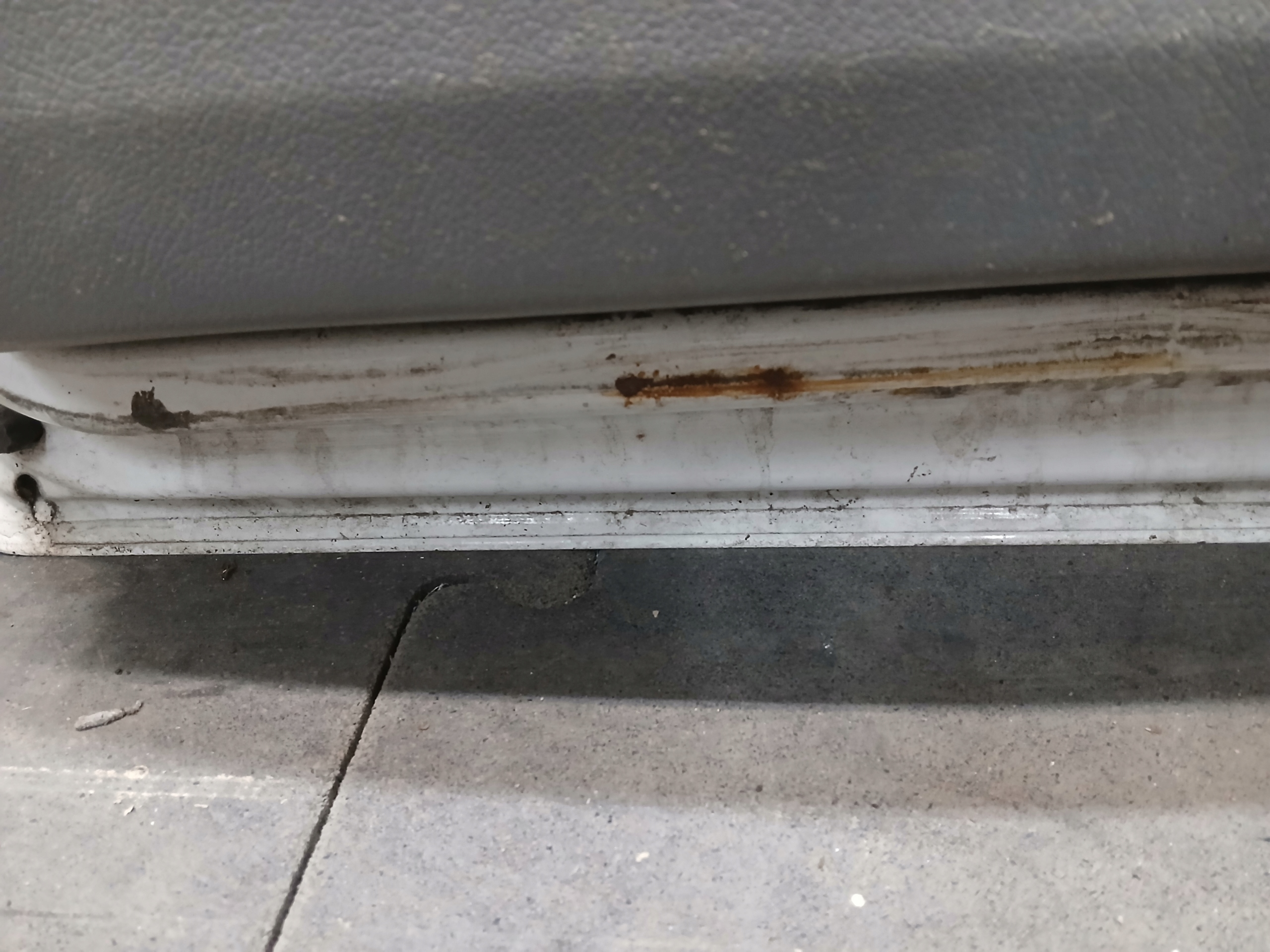 door front left MERCEDES SPRINTER W906 VW CRAFTER 06