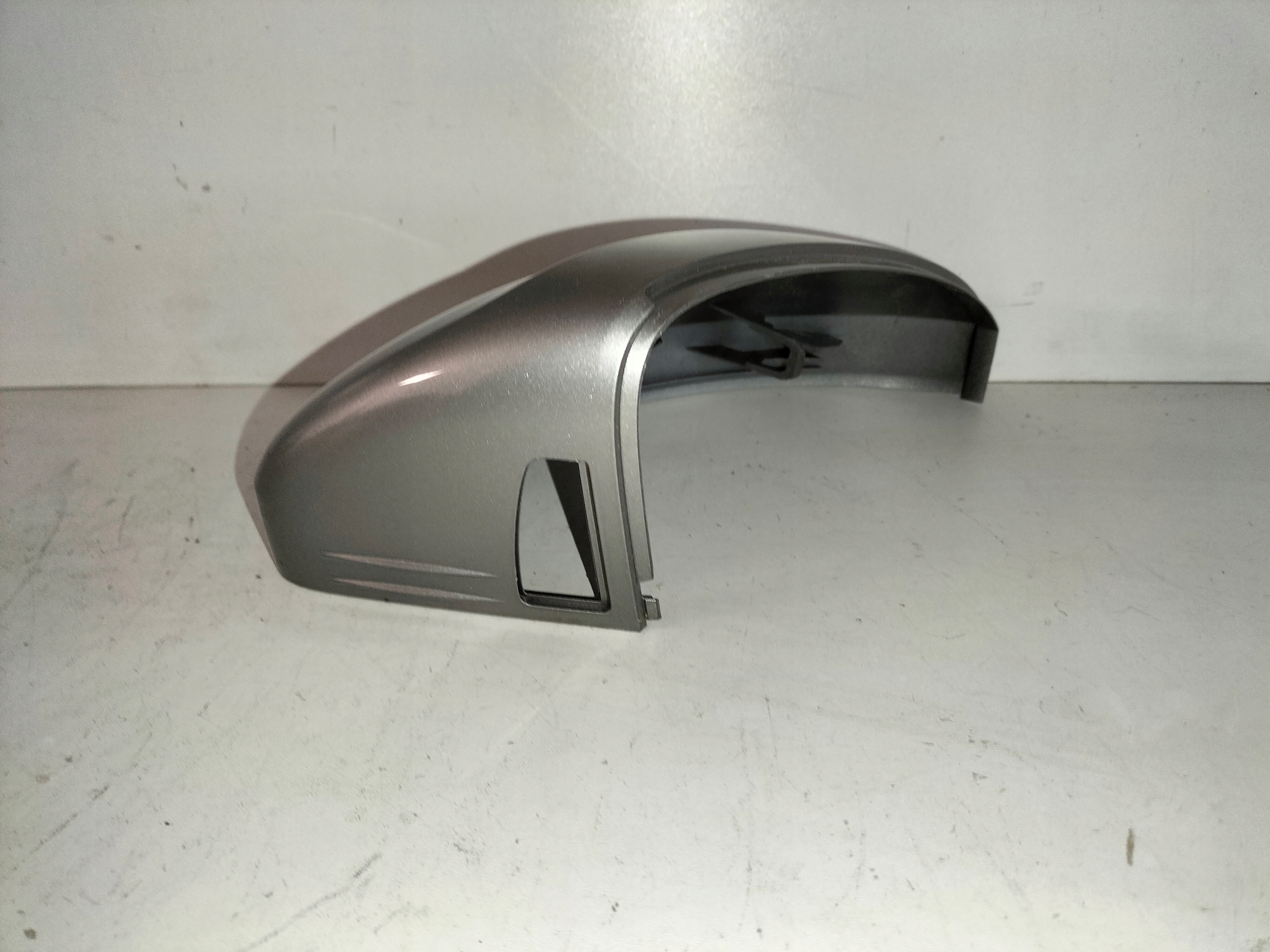 cover cap mirrors right VW TIGUAN II 16