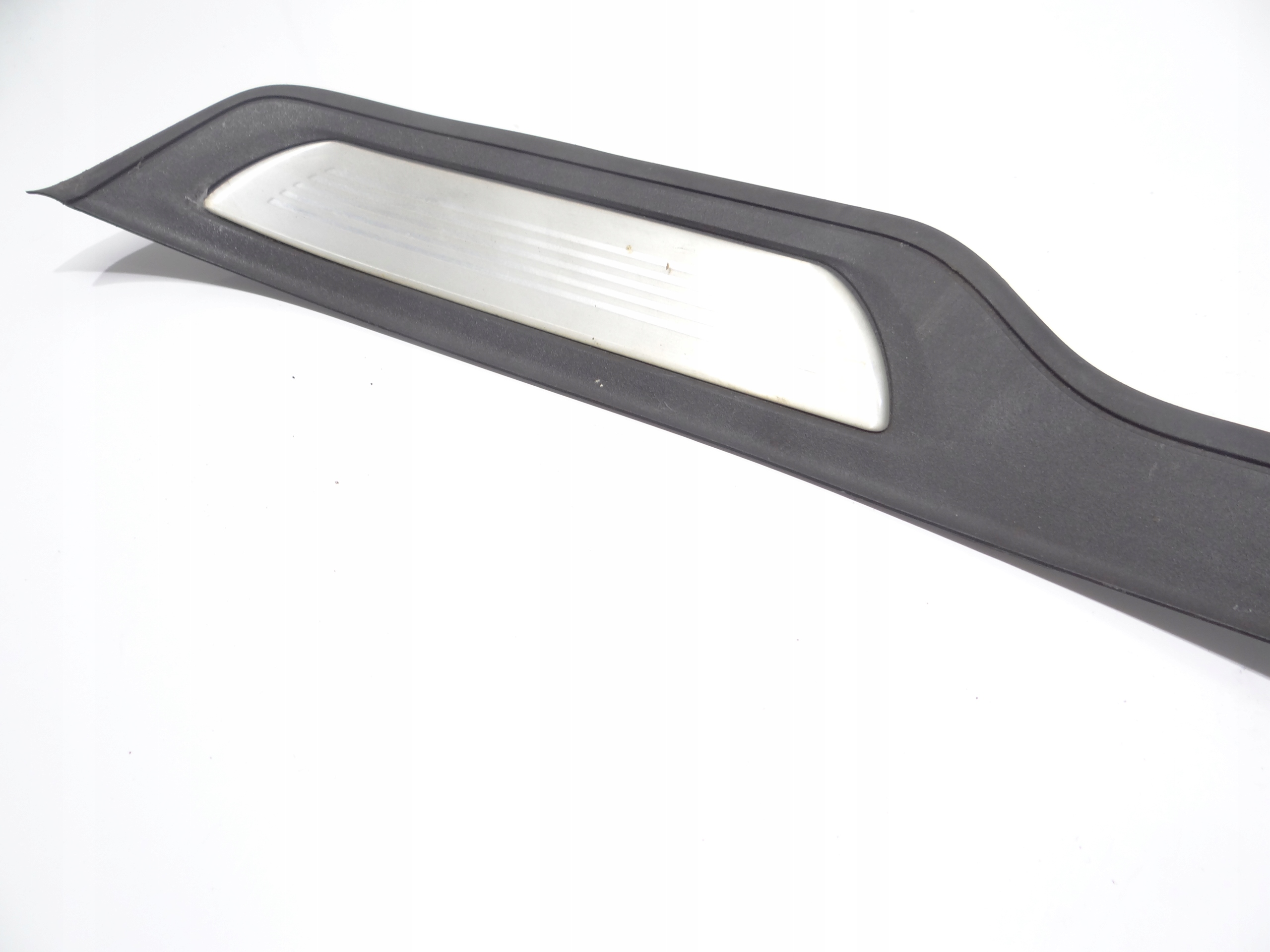 moulding cap threshold right rear part BMW E90 7906900