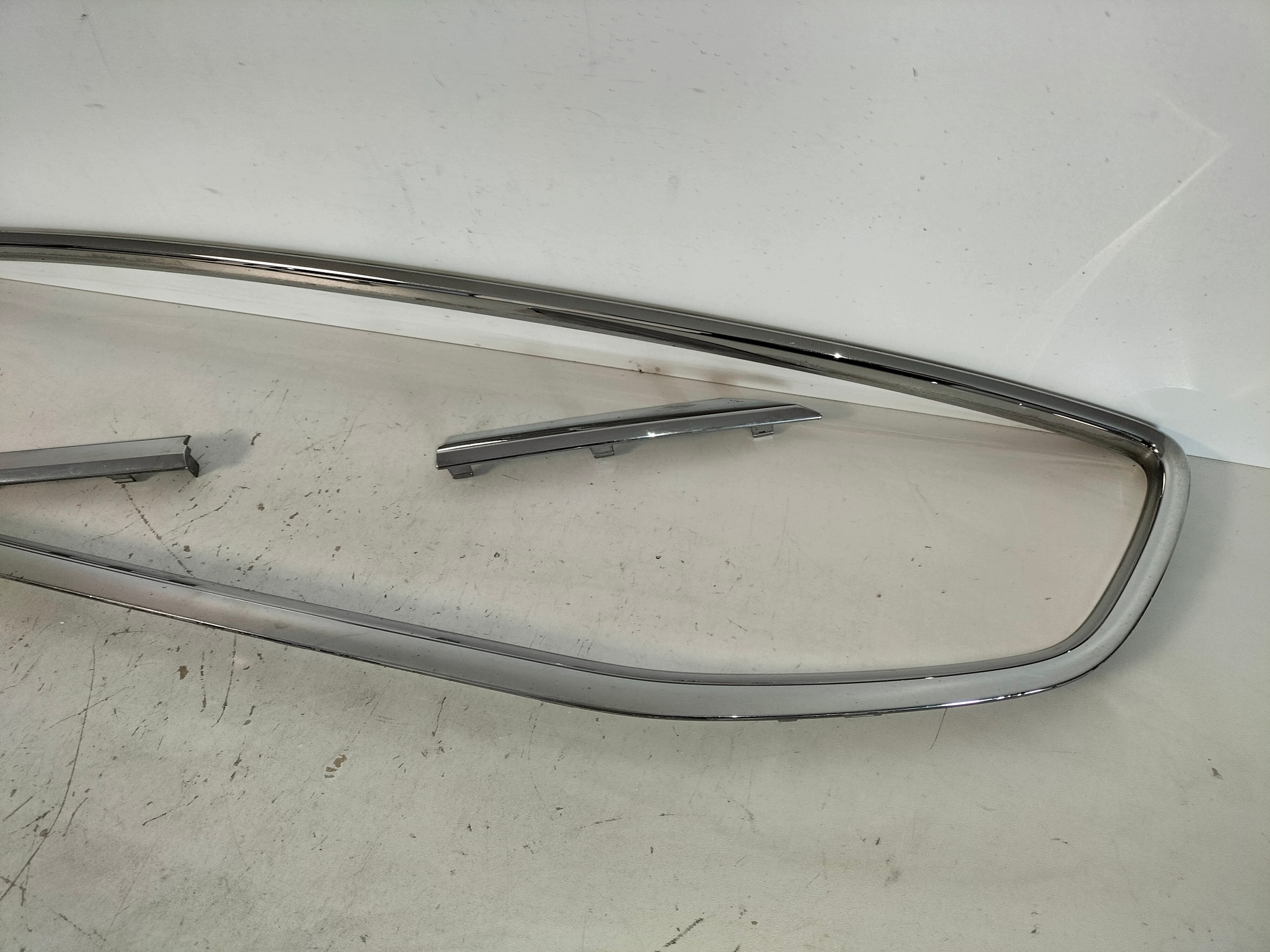 frame grille grill chrom VOLVO S60 V60 10-13