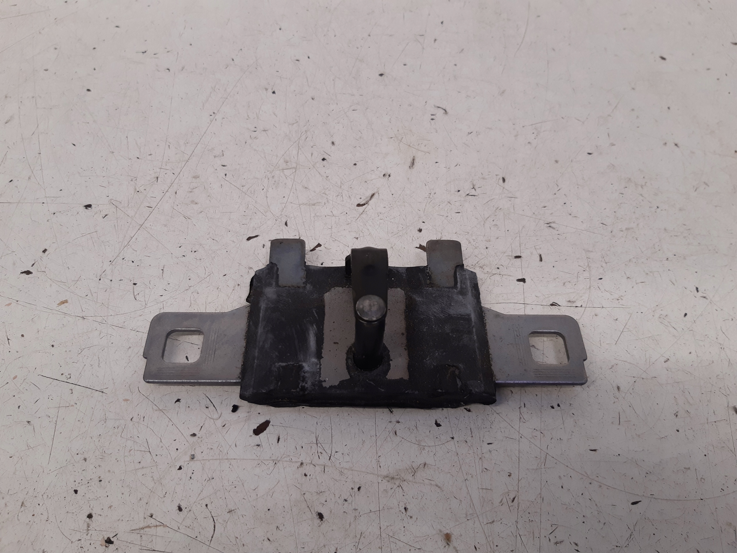 lock rygiel bonnet 8W9827507 Audi A4 B9