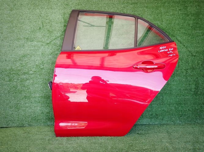 TOYOTA COROLLA E21 HB KOMBI 18- door left rear. rear part KPL