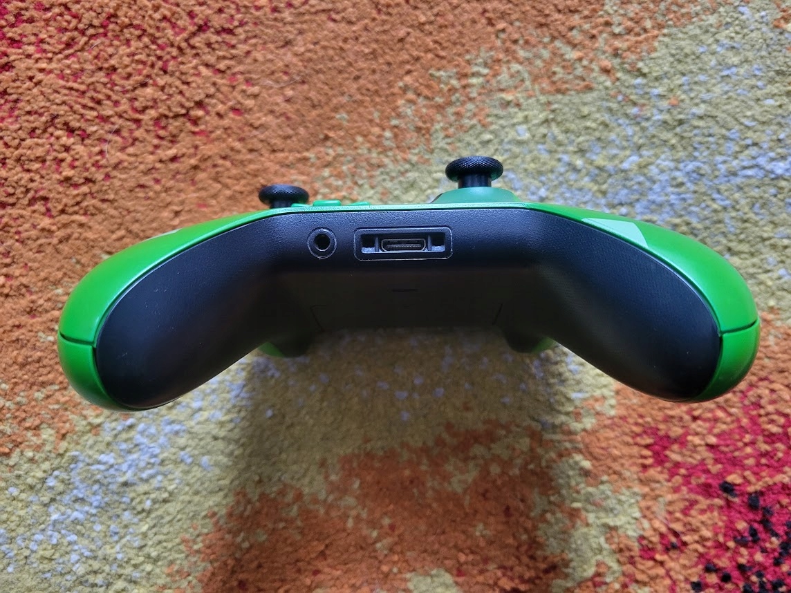 Pad Xbox ONE Creeper Minecraft Pochodzenie oryginał