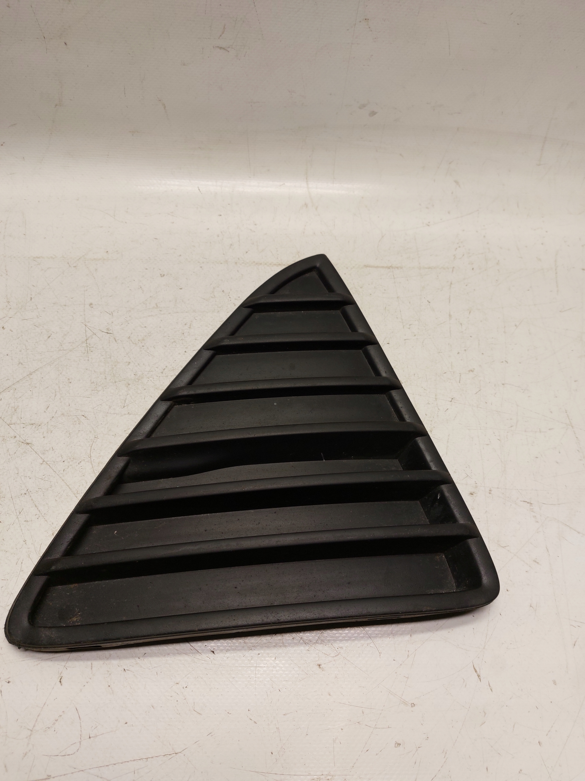 griglia Paraurti Destro FORD FOCUS MKIII