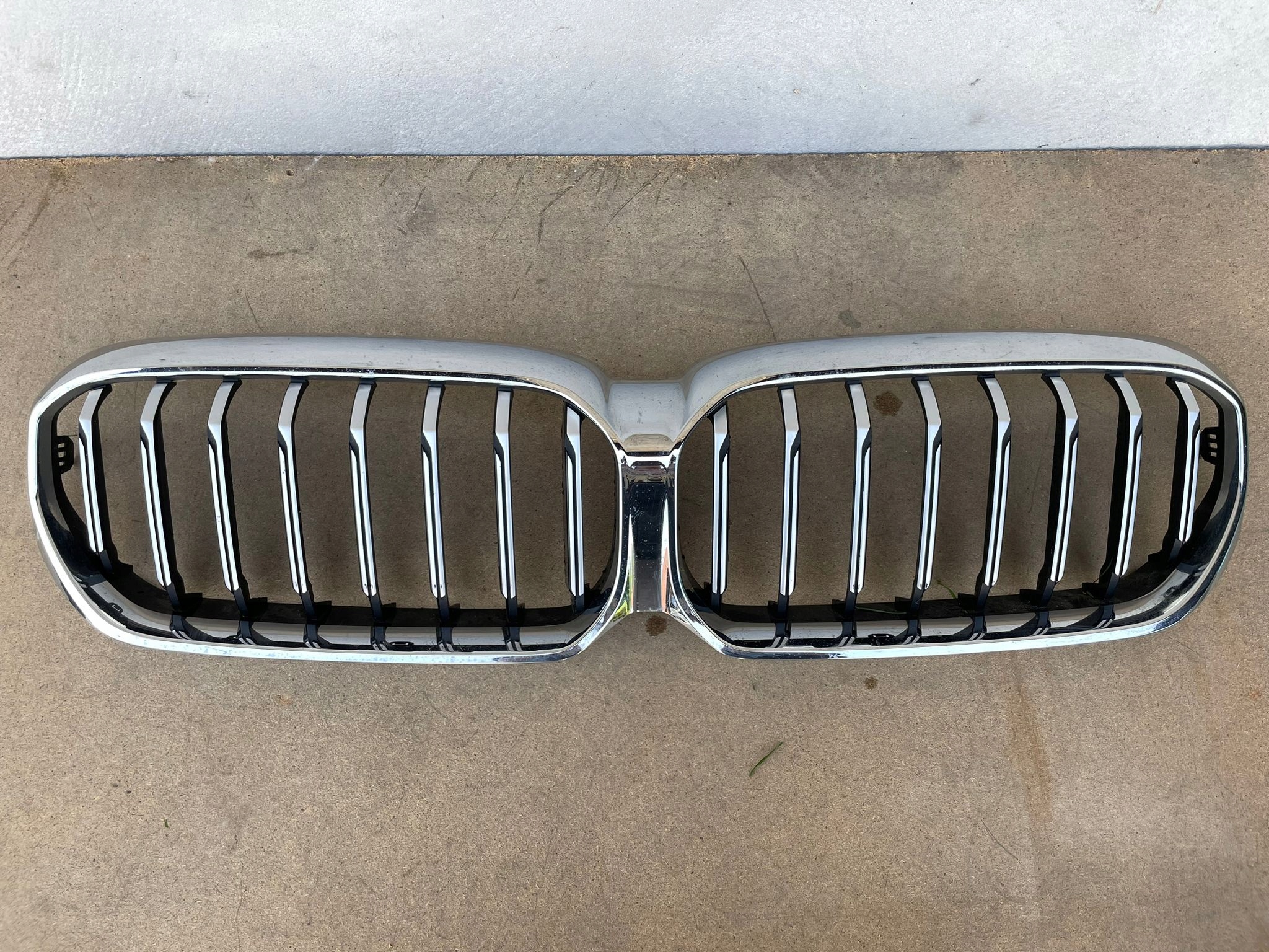 BMW 5 G31 Kühlergrill FRONTGRILL Kühlergitter - Thumbnail 1