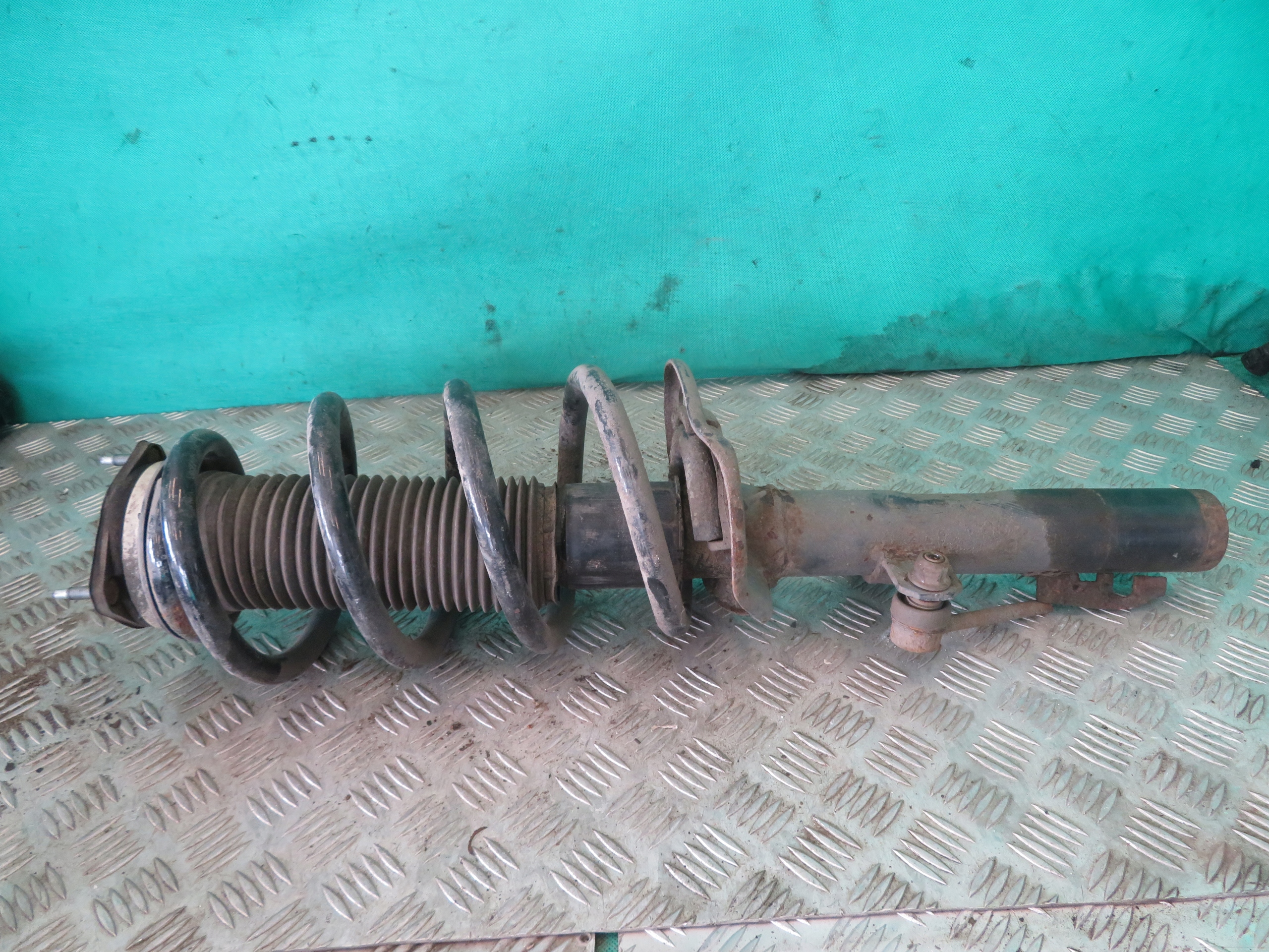 shock absorber front front FORD TRANSIT MK8 16R